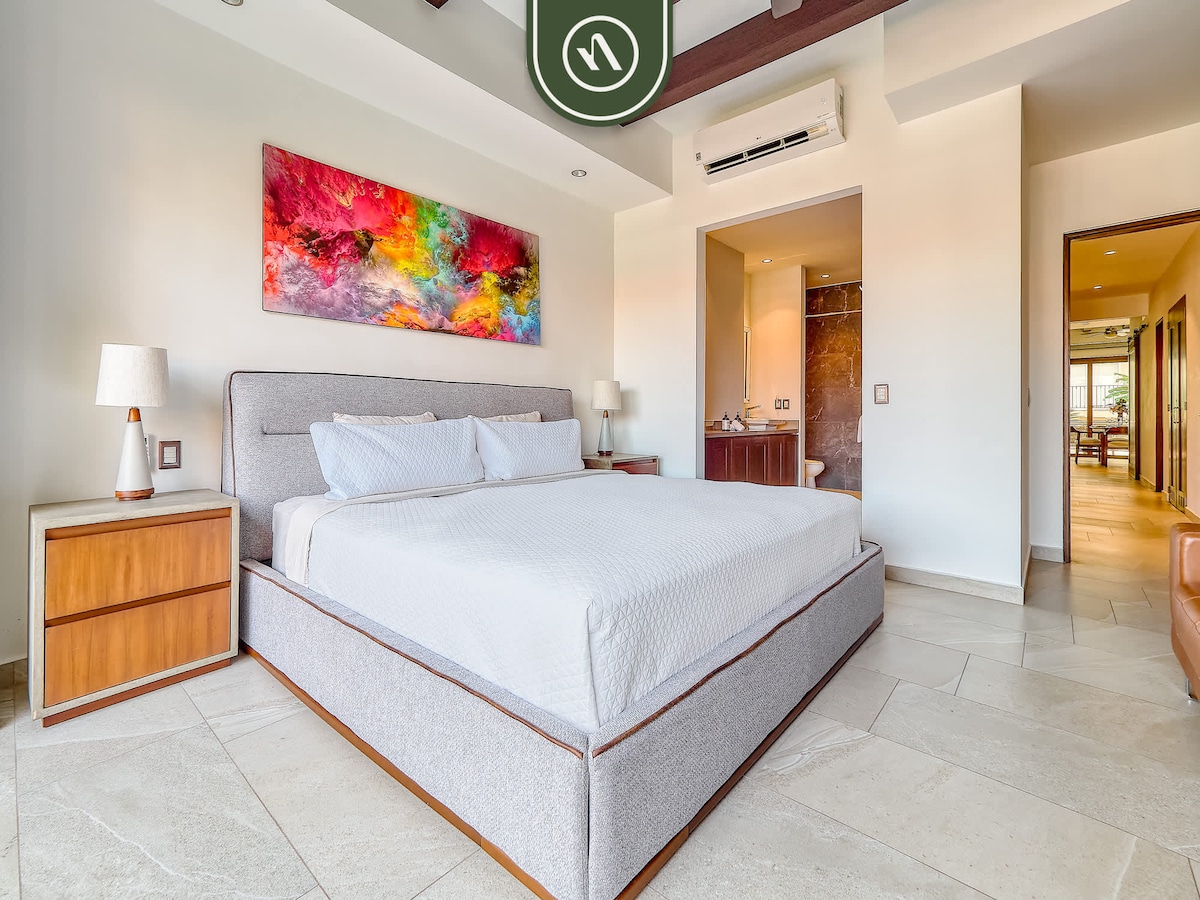 Luxury 2BR Condo in Romatic Zone - Rooftop Pool