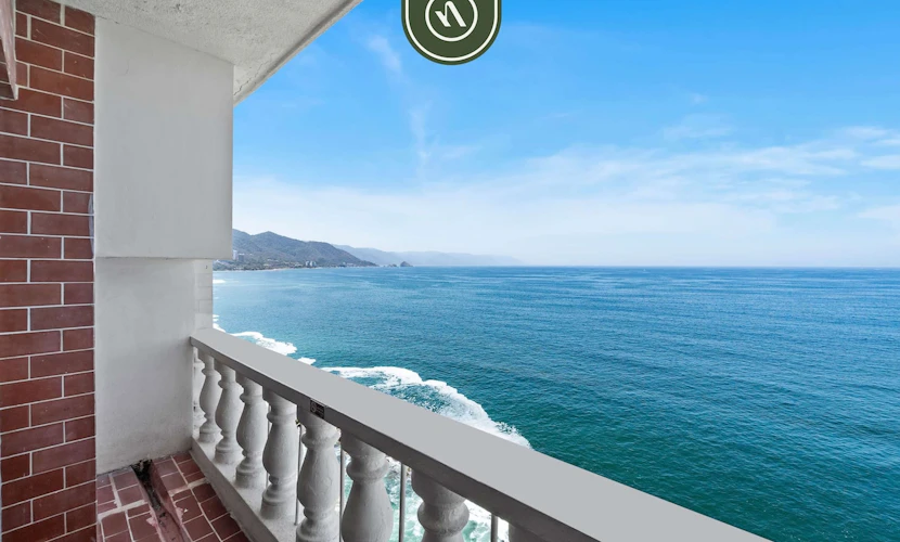 Peaceful Oceanview Studio - Costa Sur Estudio 6