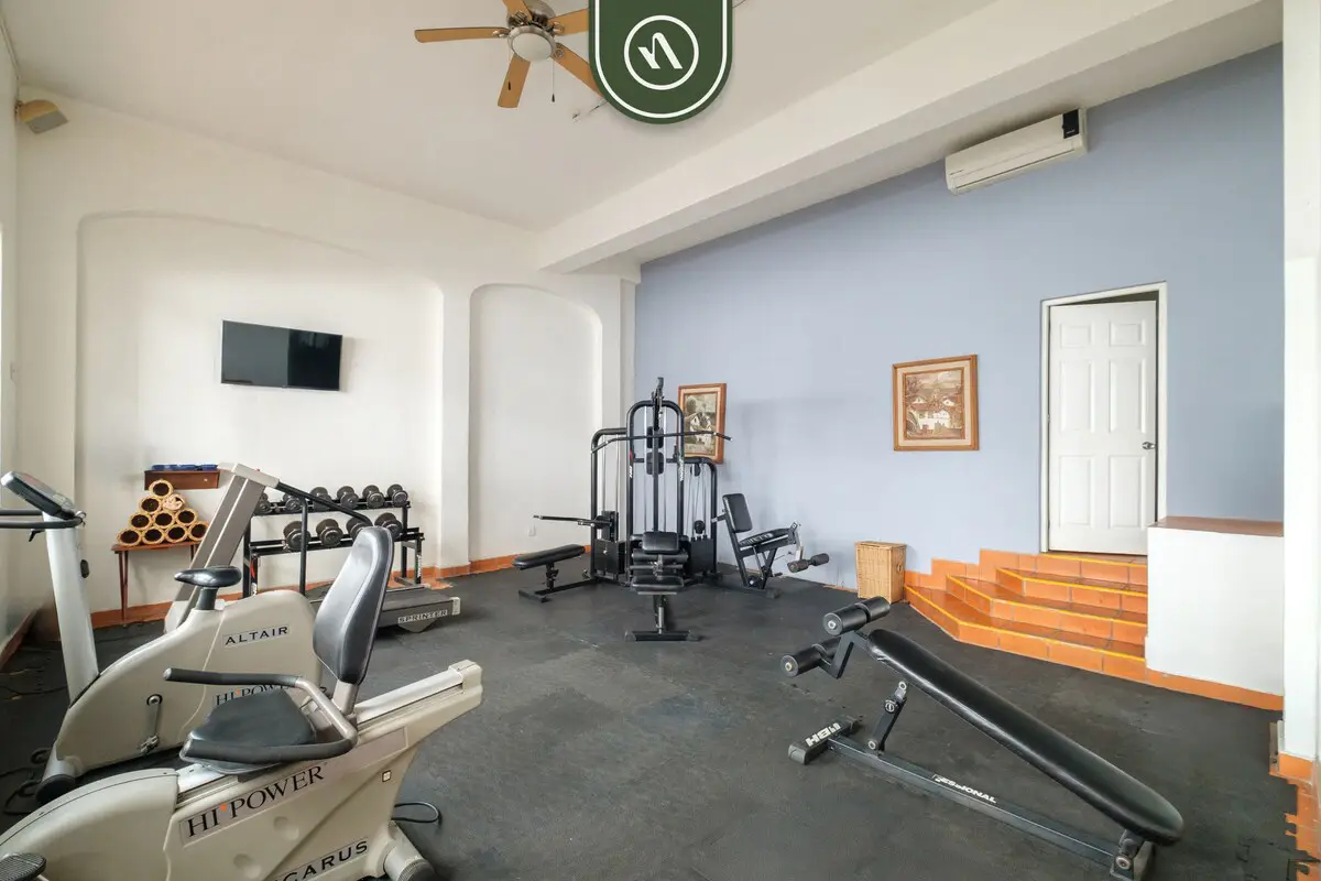 One Beach Street 406