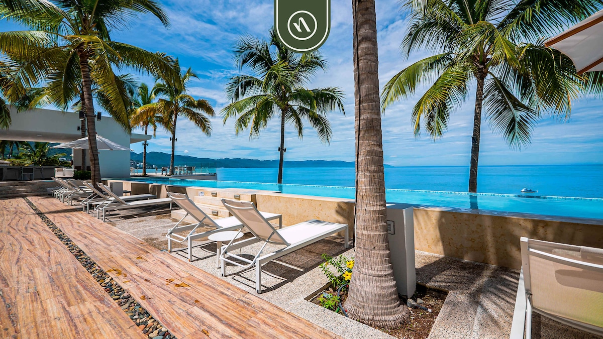 New Oceanfront 2 BR Condo - Gym - Beach - Pool