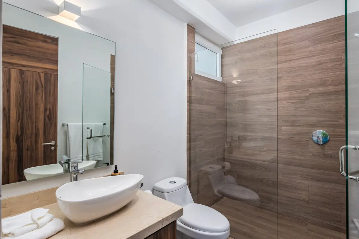 Believe Condo Flamingos 302