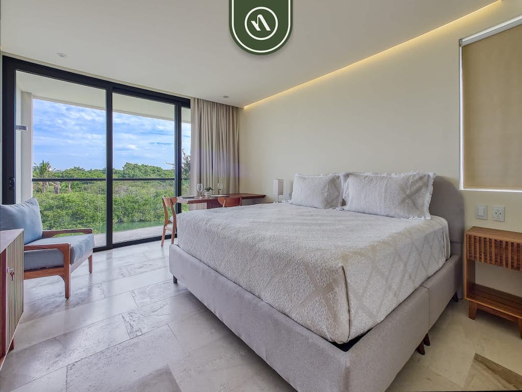 Residences by Mio 206A