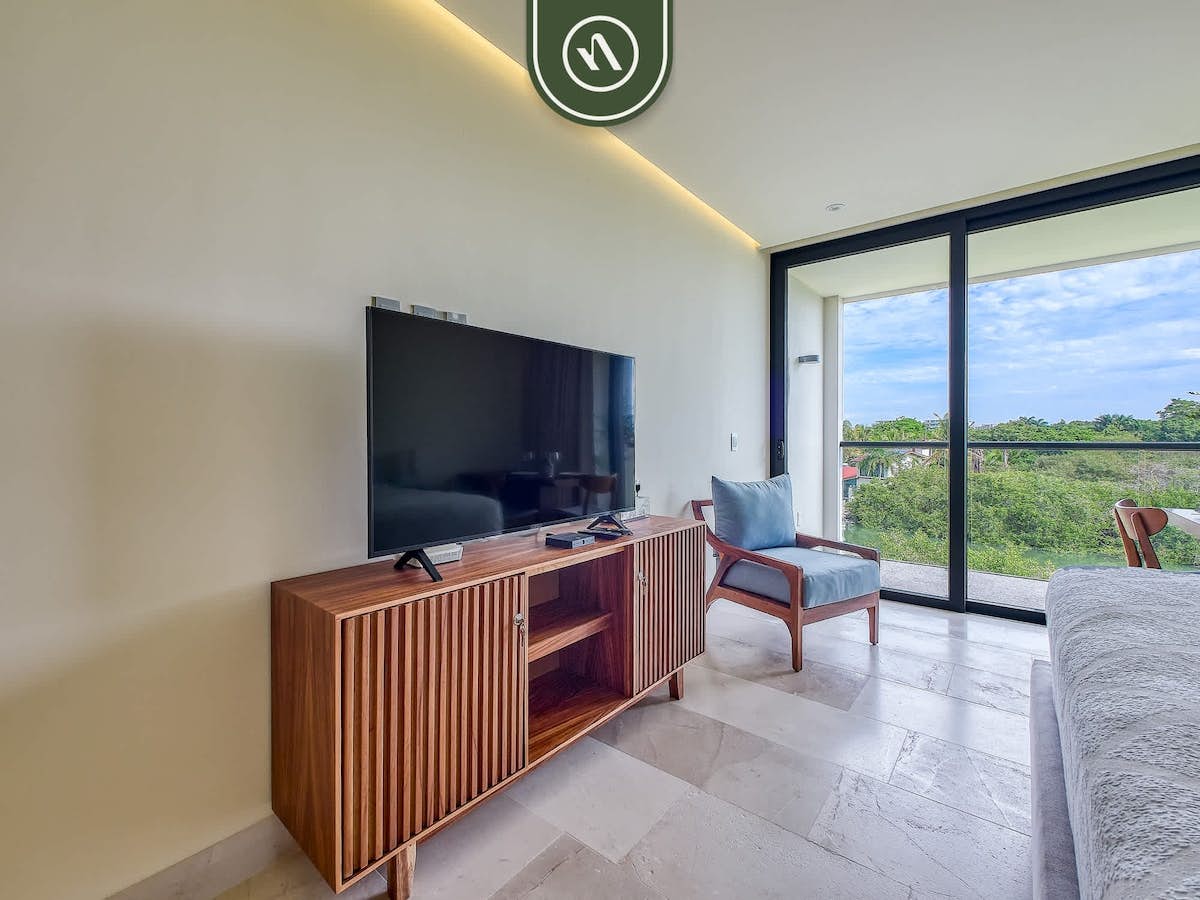 Residences by Mio 206C