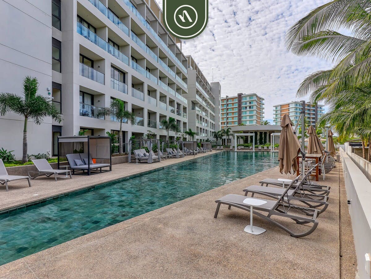 Residences by Mio 206C