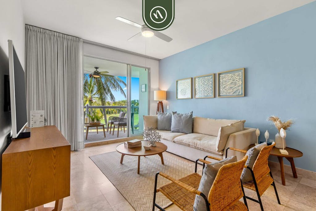 Balancán 2BR Sanctuary: Full Vidanta Membership, Private Safe & Resort Pool