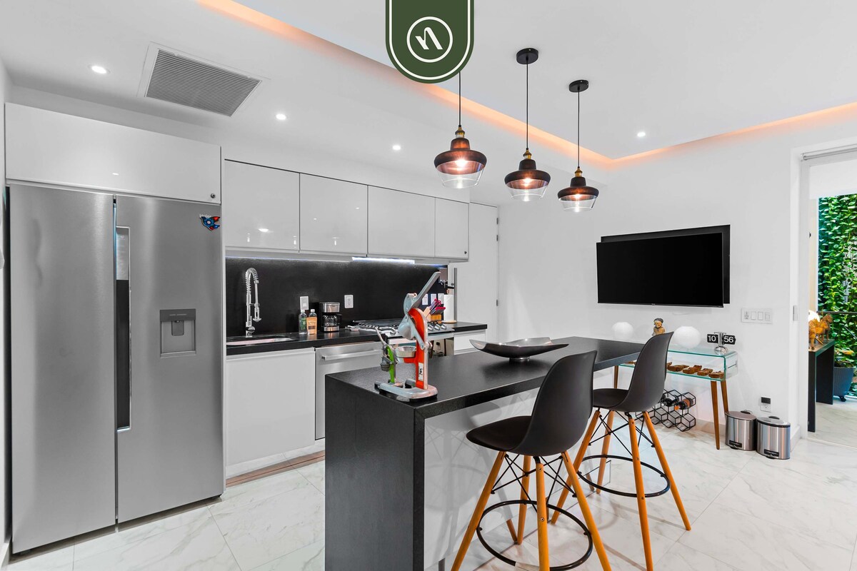 Amazing 1 BR Condo in Romantic Zone - Pool - Gym