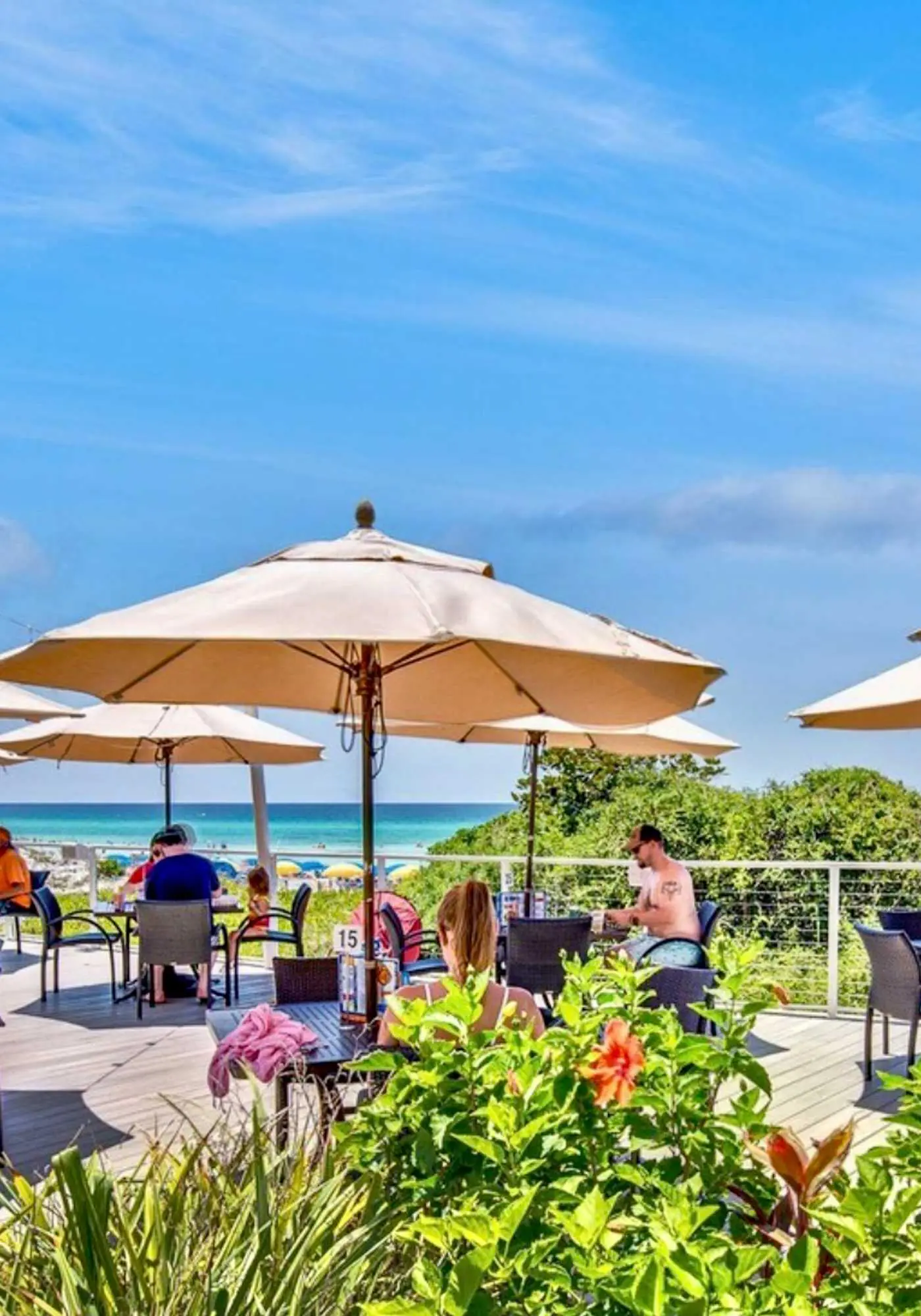 Private beach access, tennis retreat, 8 guests