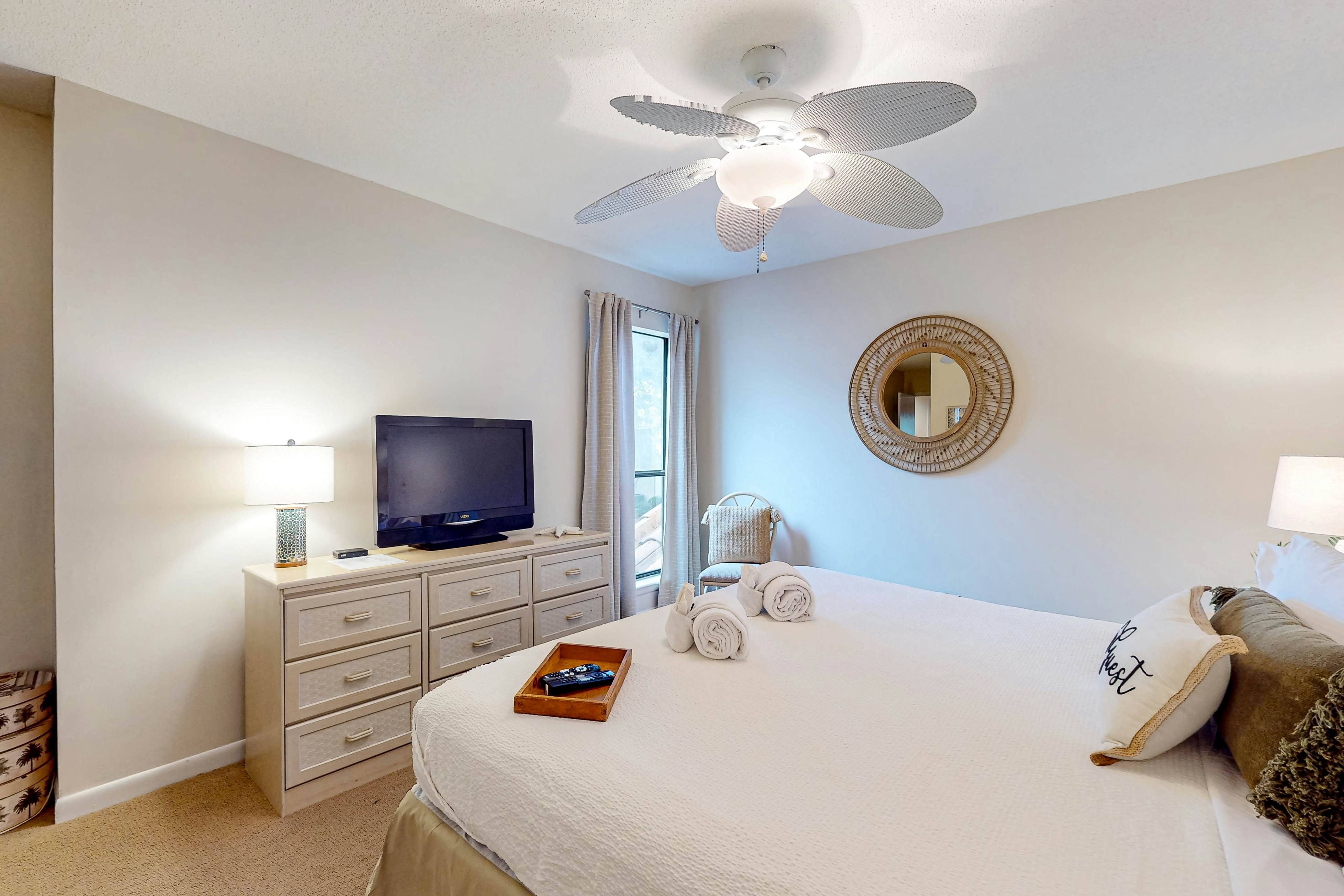 Spacious Resort Condo with Hot Tub and Tennis