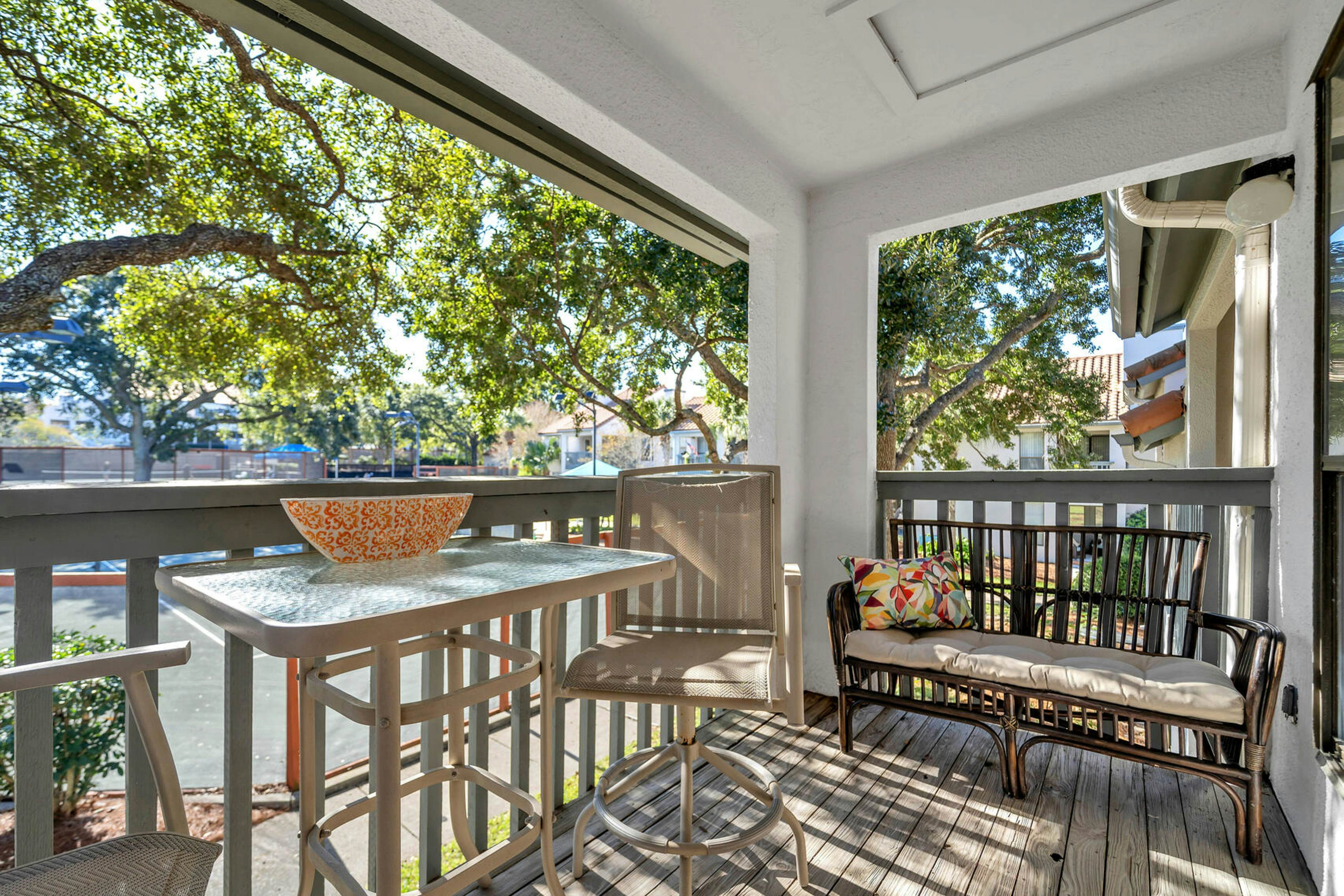 Family-Friendly Condo with Pools and Hot Tub