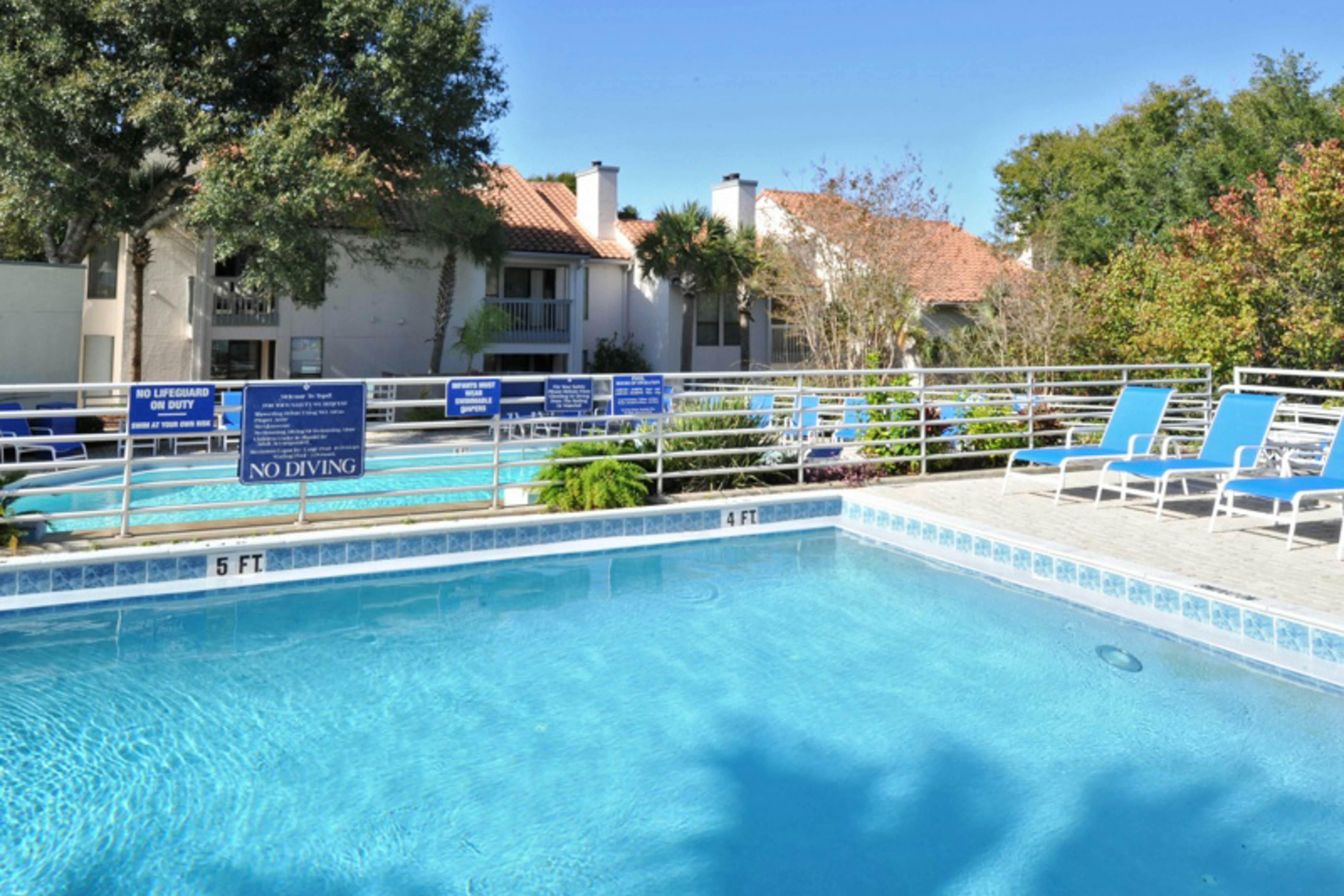 Family-Friendly Condo with Pools and Hot Tub