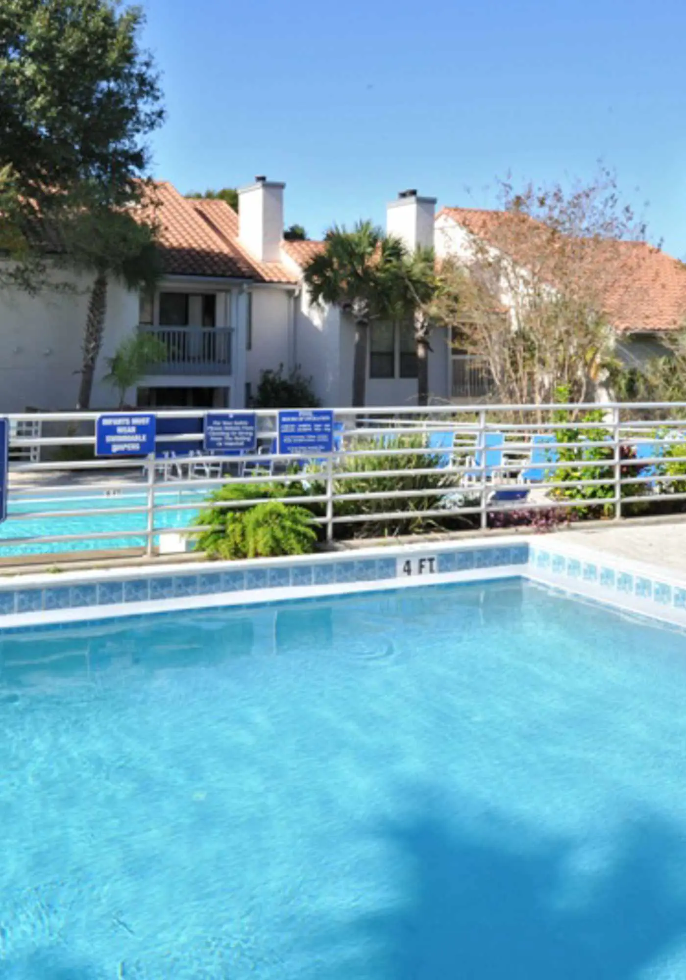 Exclusive 2BR condo w/ pools & hot tub