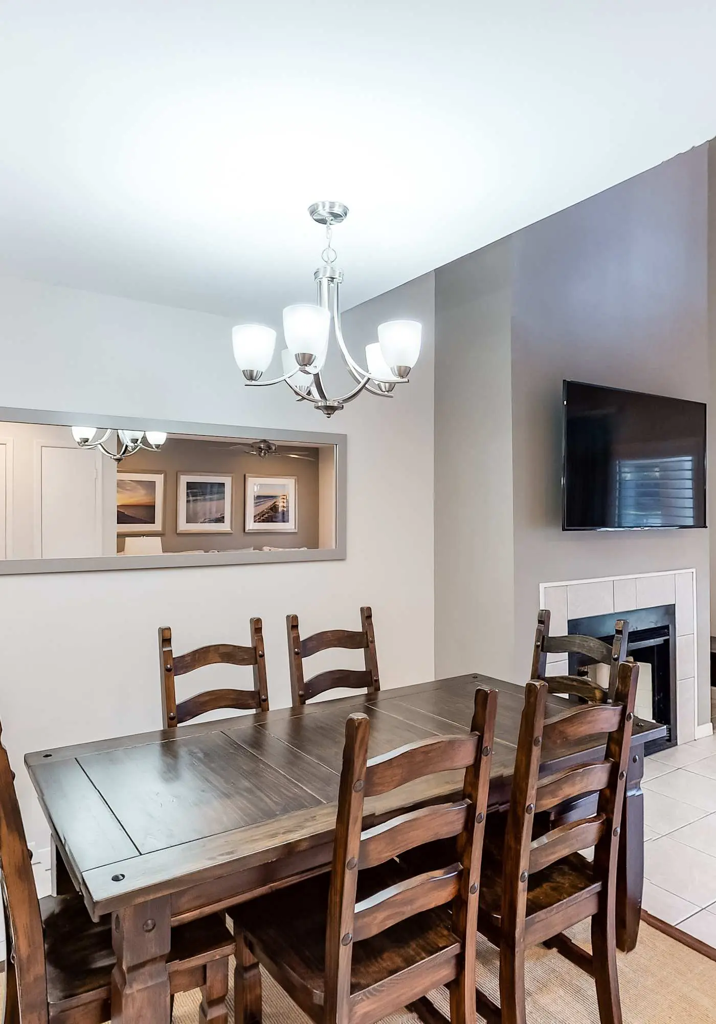 Exclusive 2BR condo w/ pools & hot tub