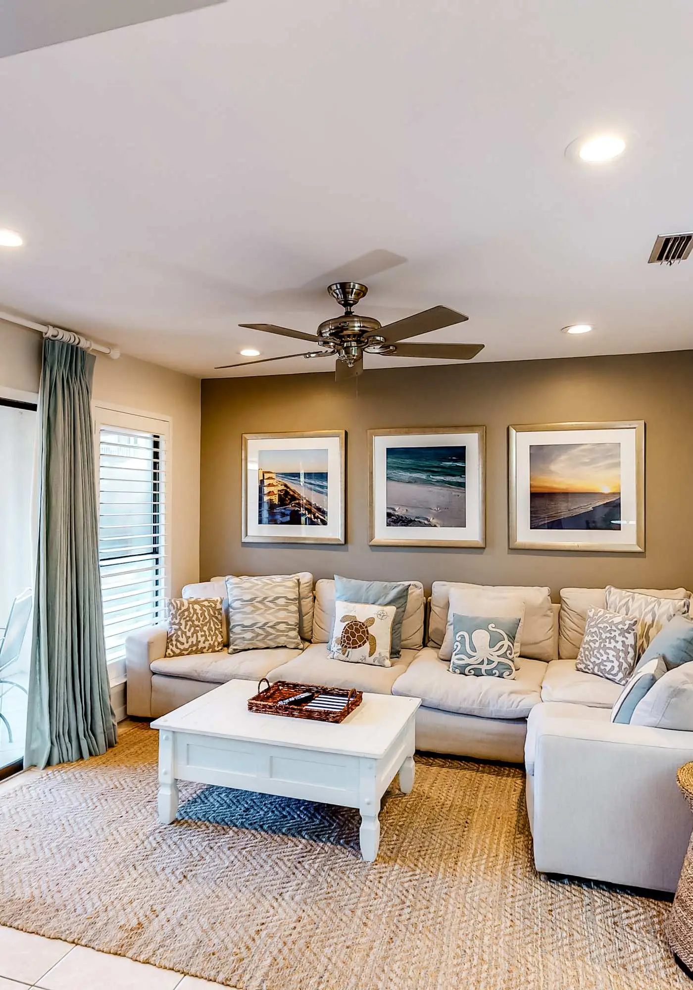 Exclusive 2BR condo w/ pools & hot tub