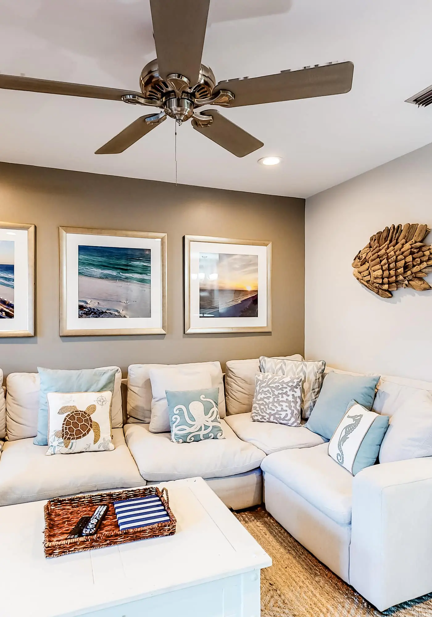 Exclusive 2BR condo w/ pools & hot tub