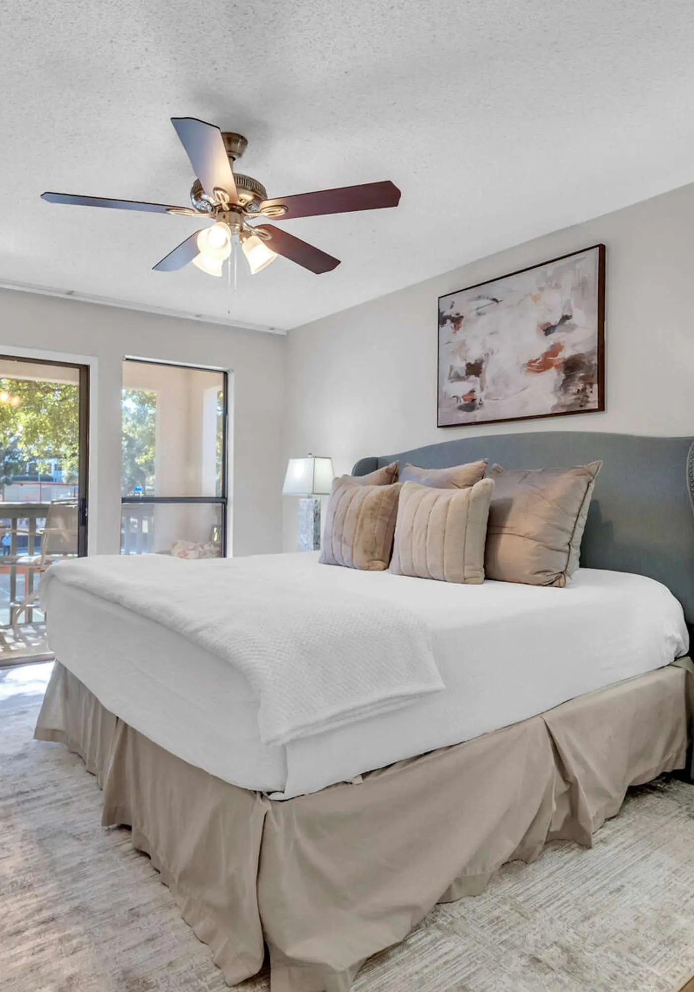 Exclusive 2BR condo w/ pools & hot tub