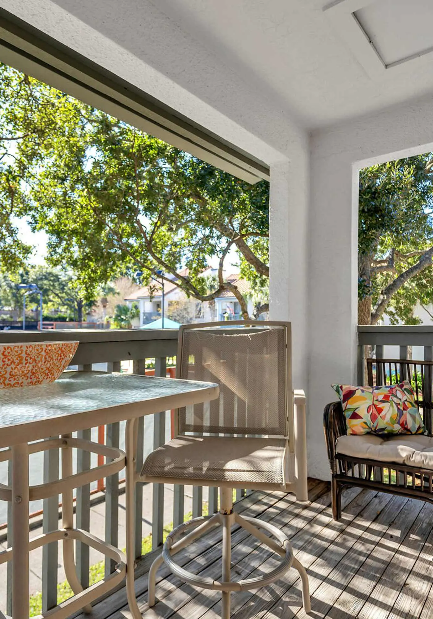 Exclusive 2BR condo w/ pools & hot tub