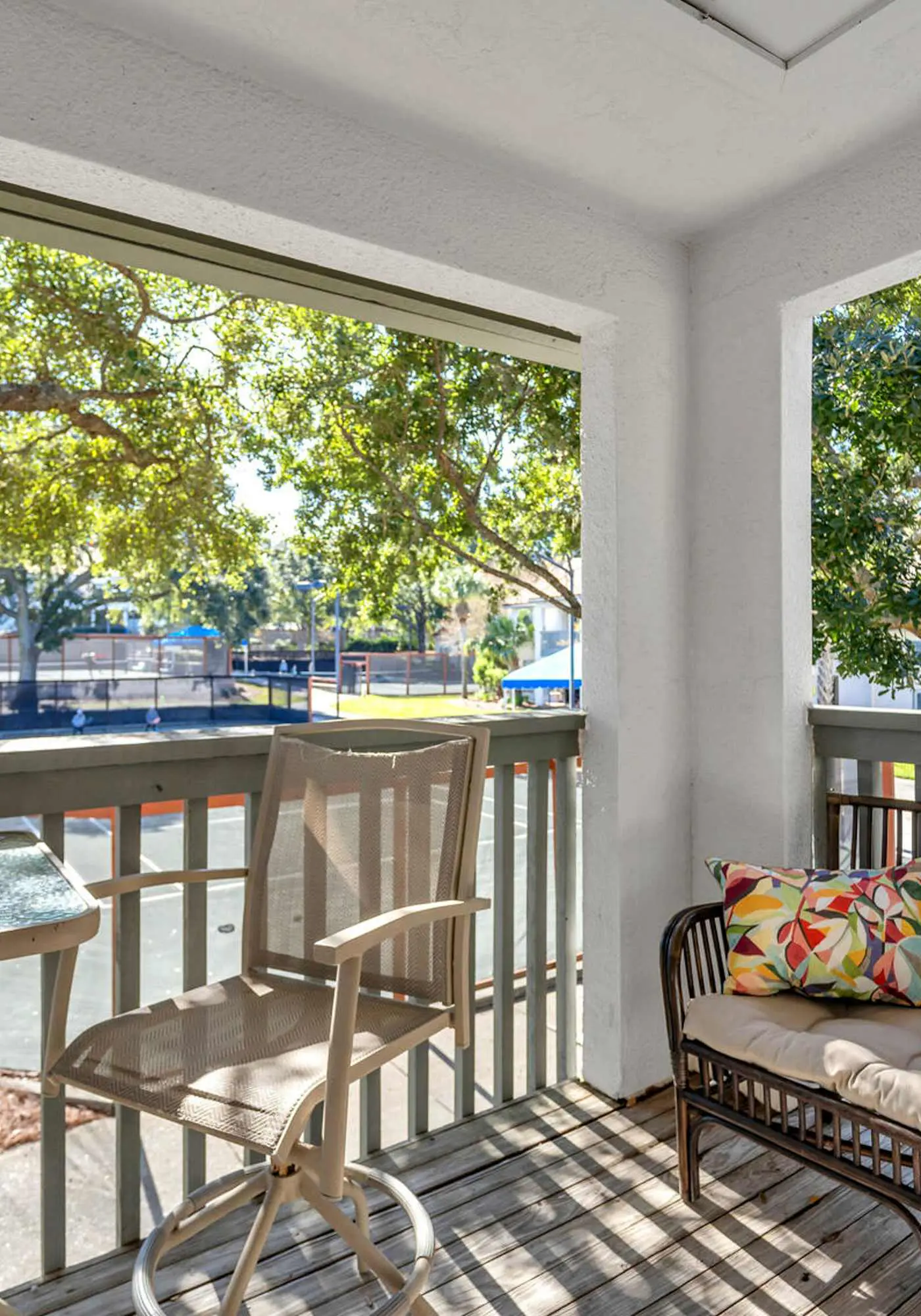 Exclusive 2BR condo w/ pools & hot tub