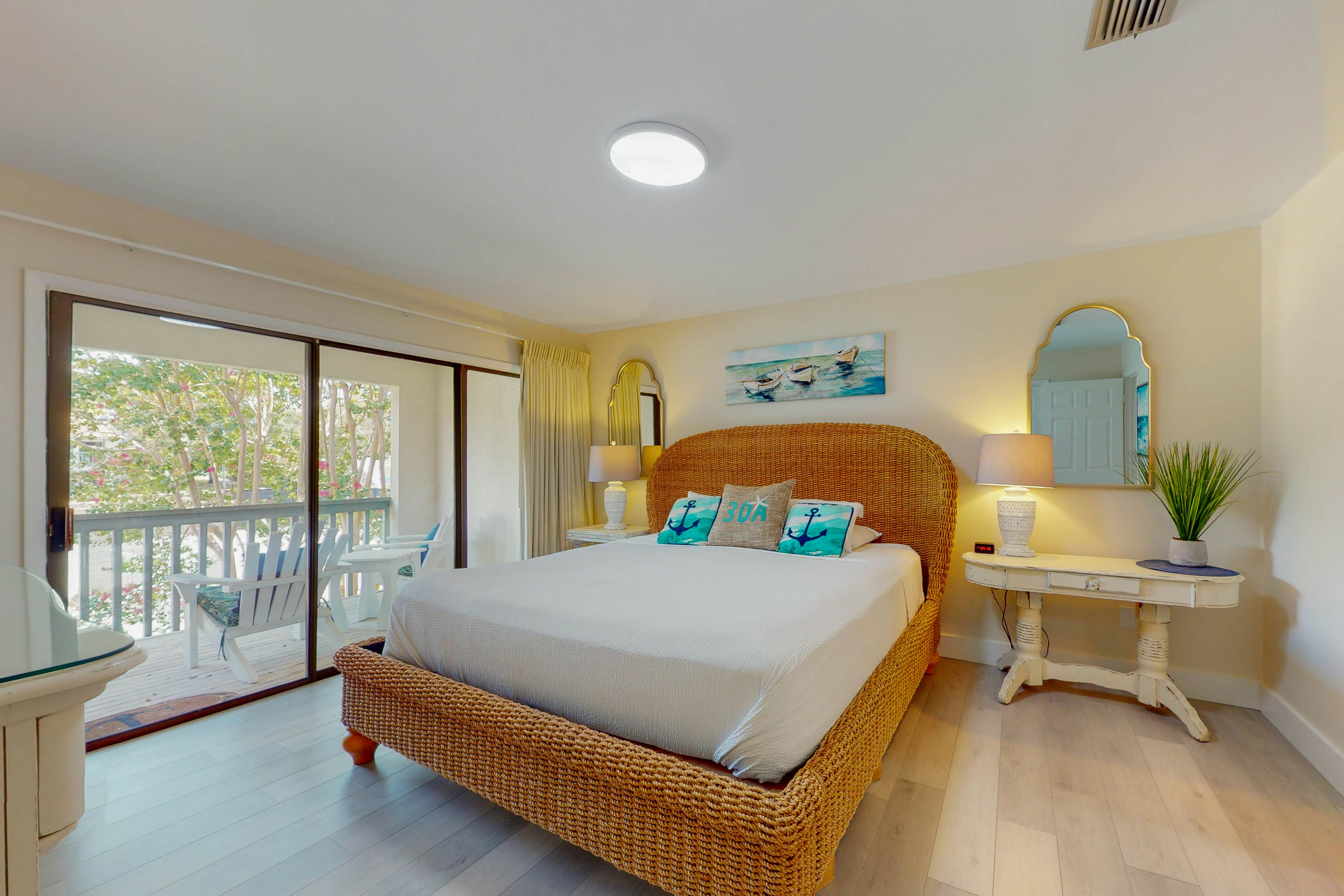 Court-Side Condo with Balcony Pool and Hot Tub