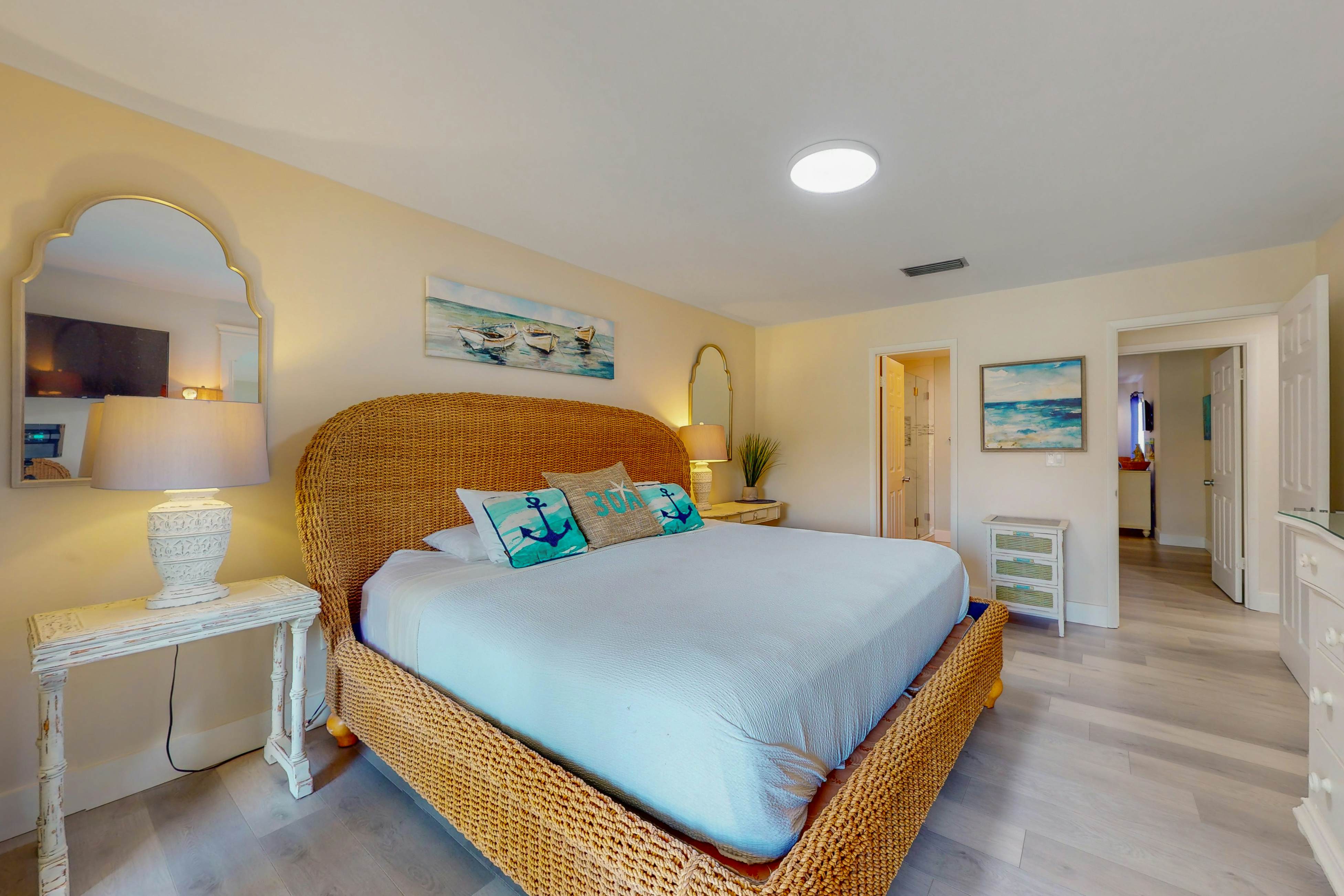 Court-Side Condo with Balcony Pool and Hot Tub