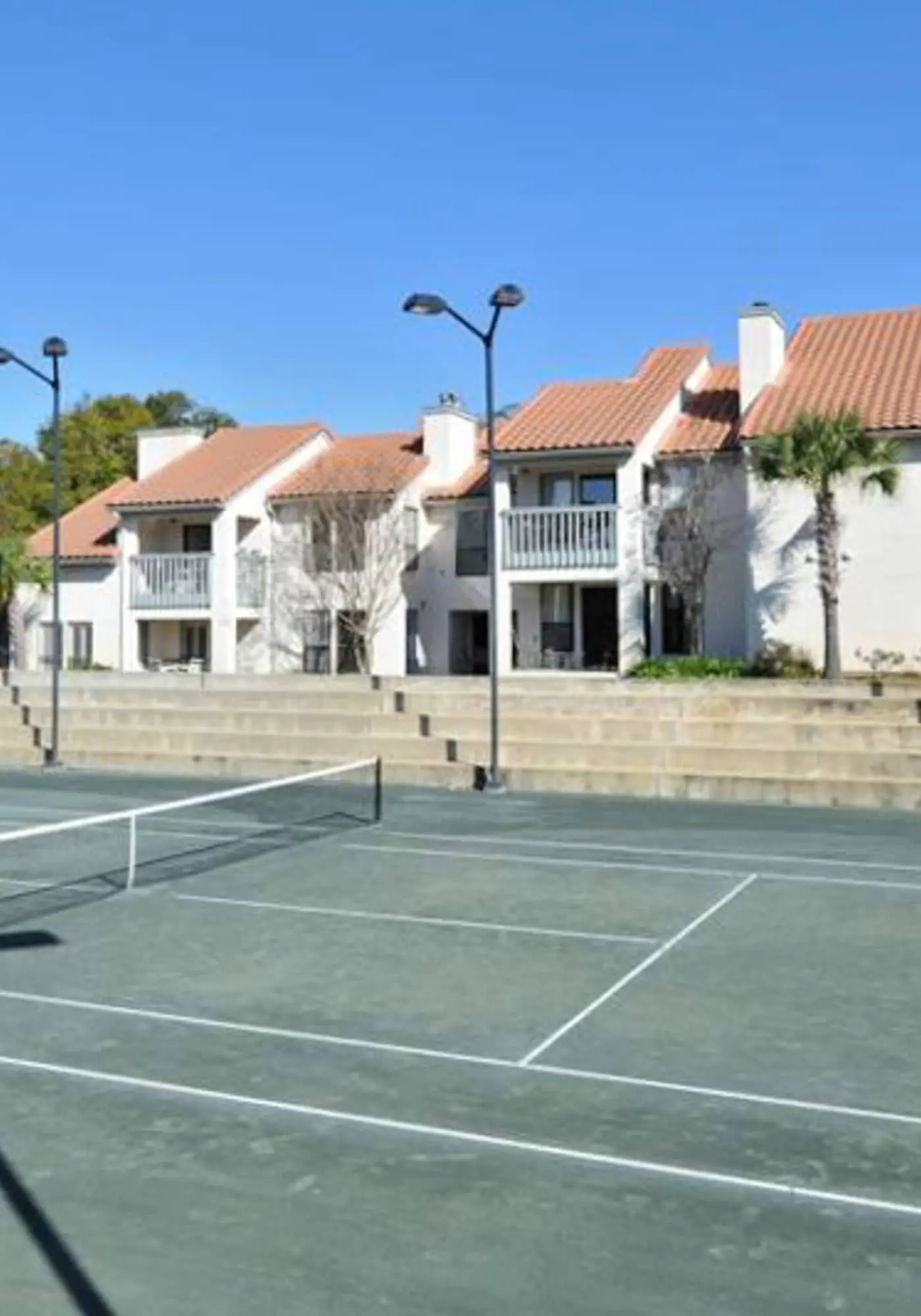 Exclusive 2BR tennis condo with beach access