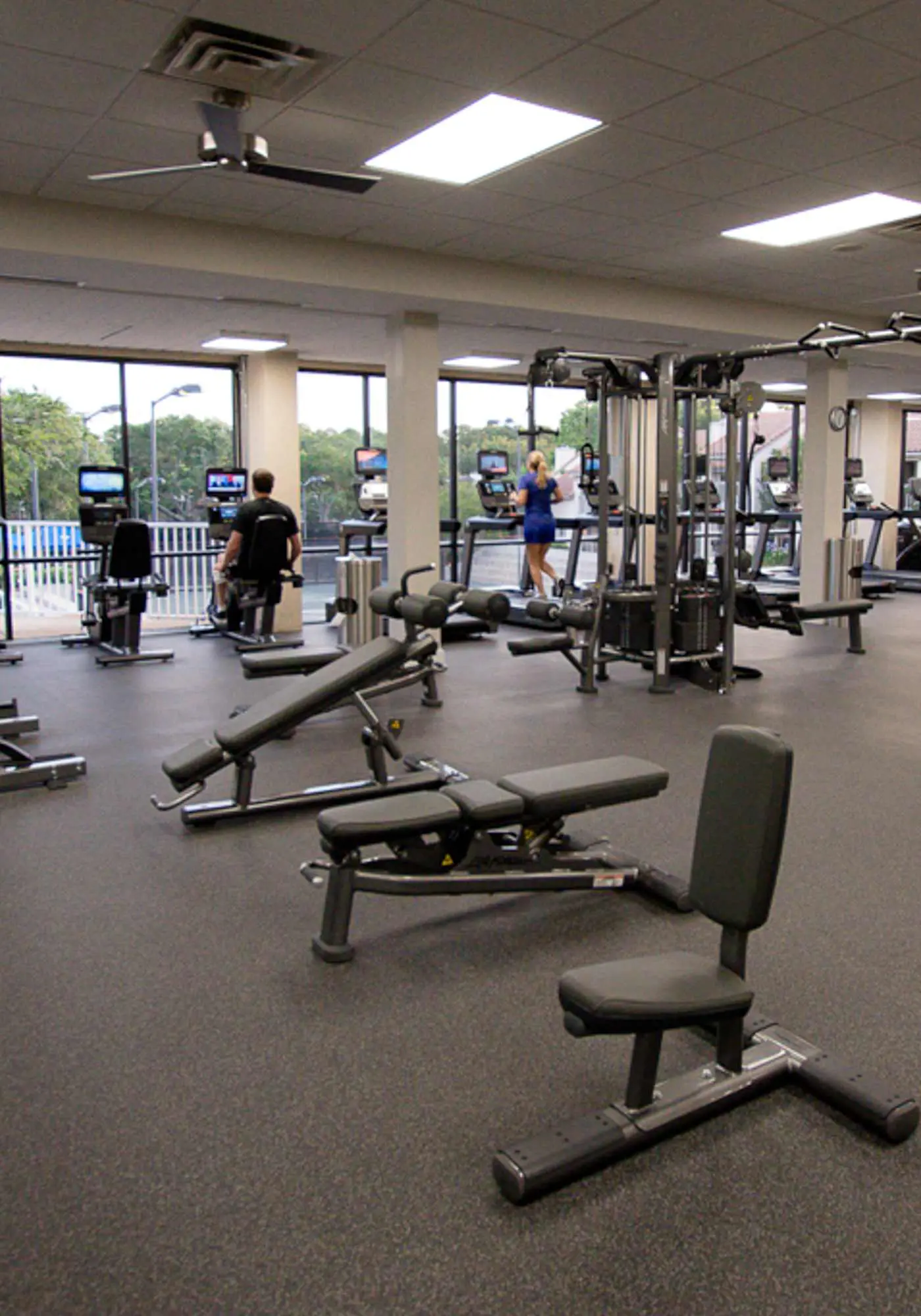 Exclusive 2BR tennis condo with beach access