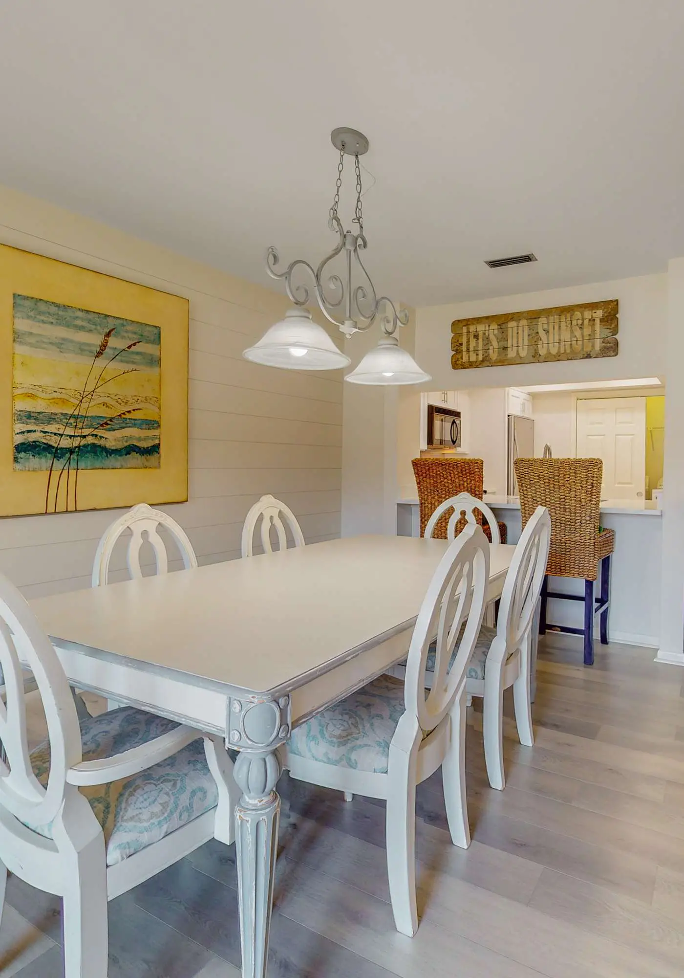 Exclusive 2BR tennis condo with beach access