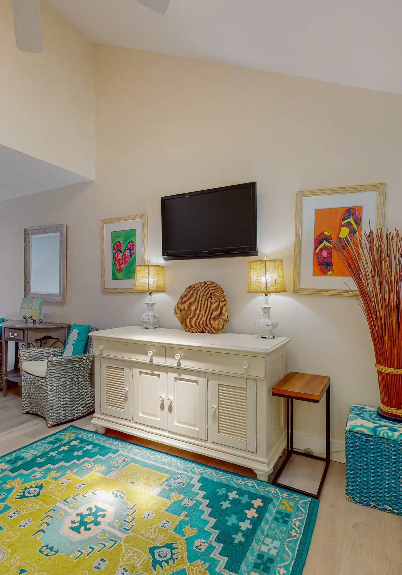 Exclusive 2BR tennis condo with beach access
