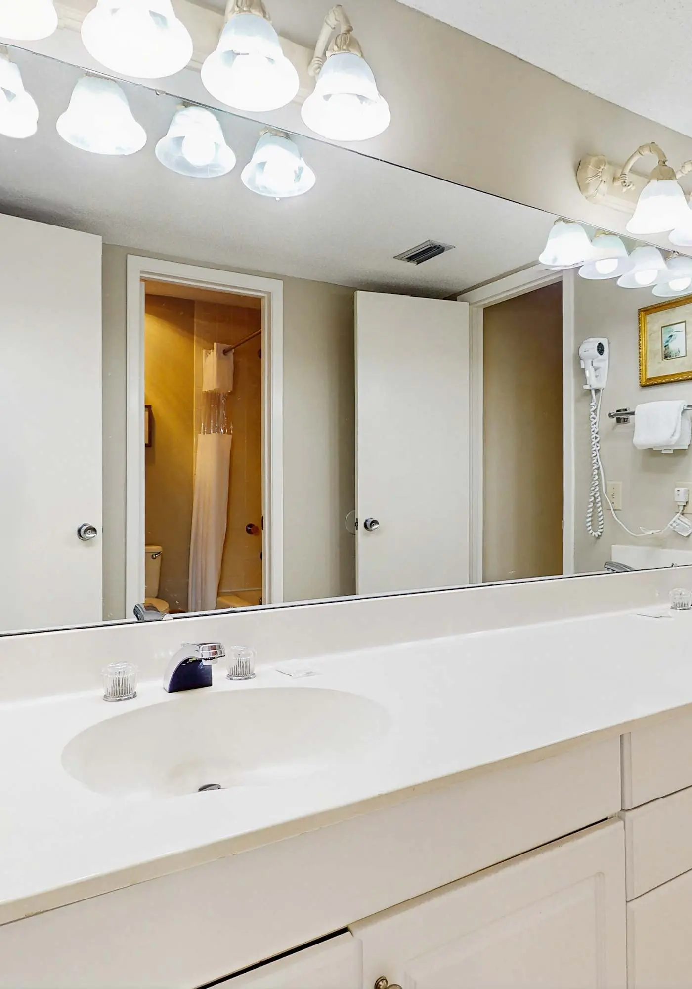 Exclusive Beach Access, Pool & Tennis Courts