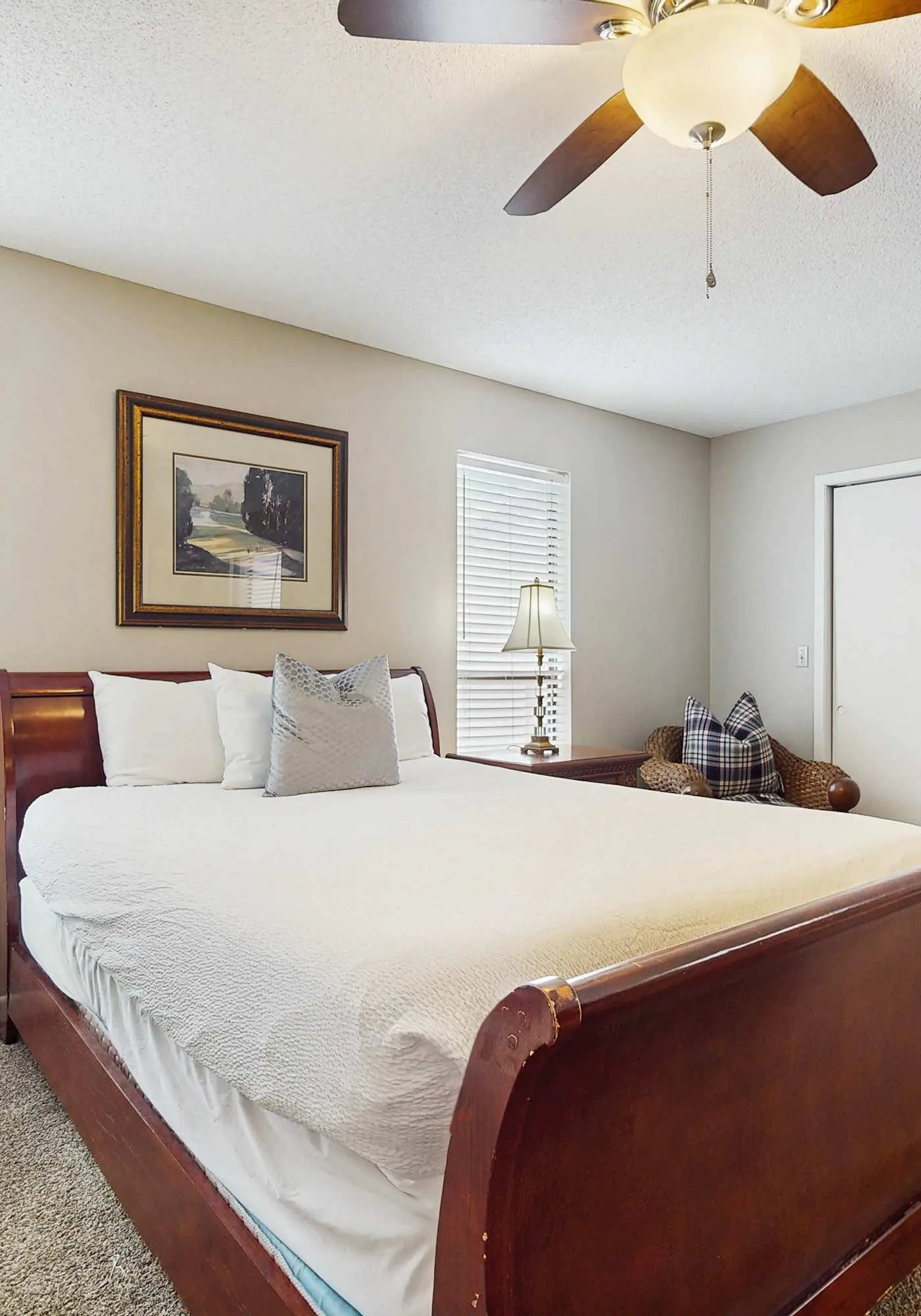 Exclusive Beach Access, Pool & Tennis Courts