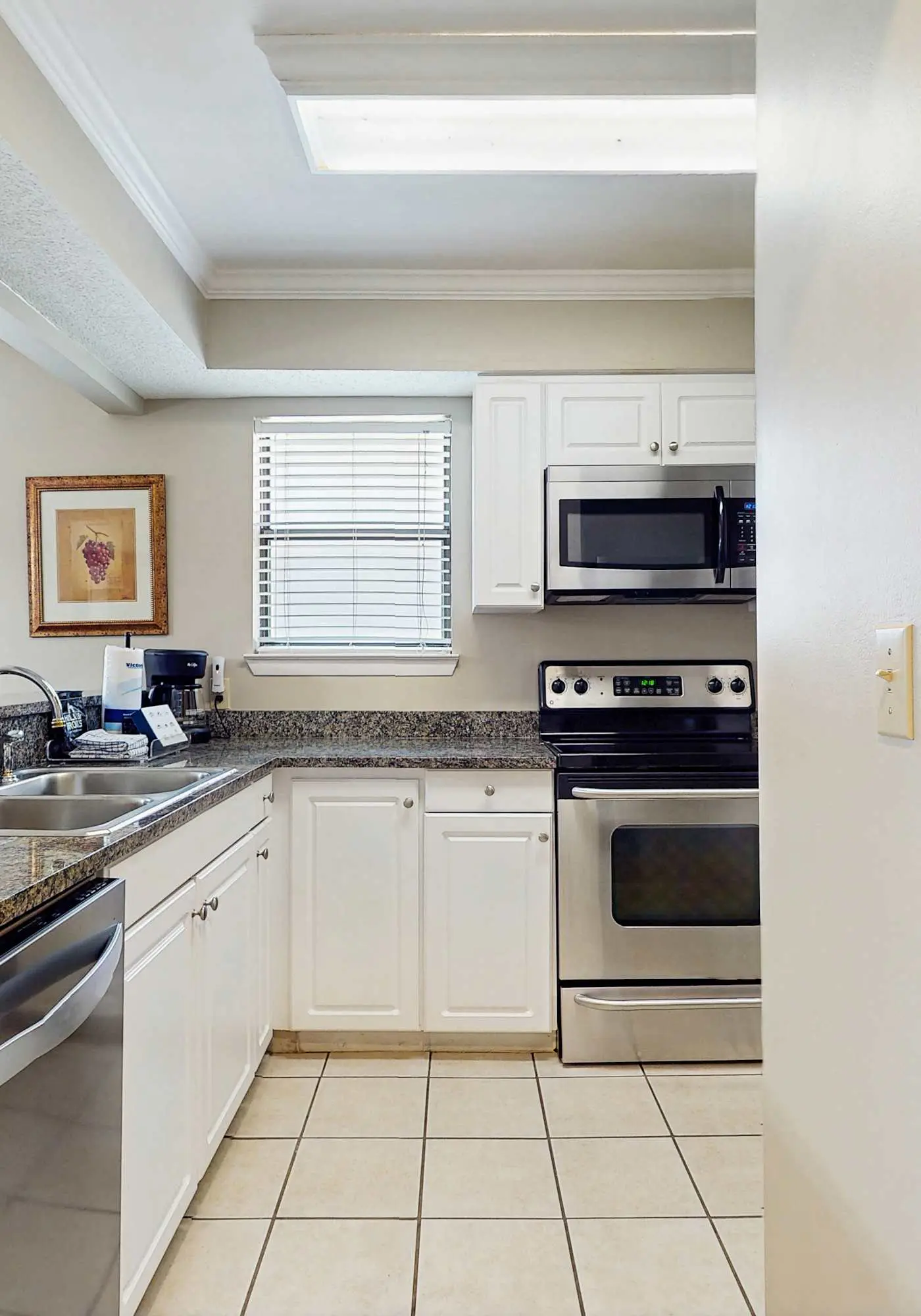 Exclusive Beach Access, Pool & Tennis Courts