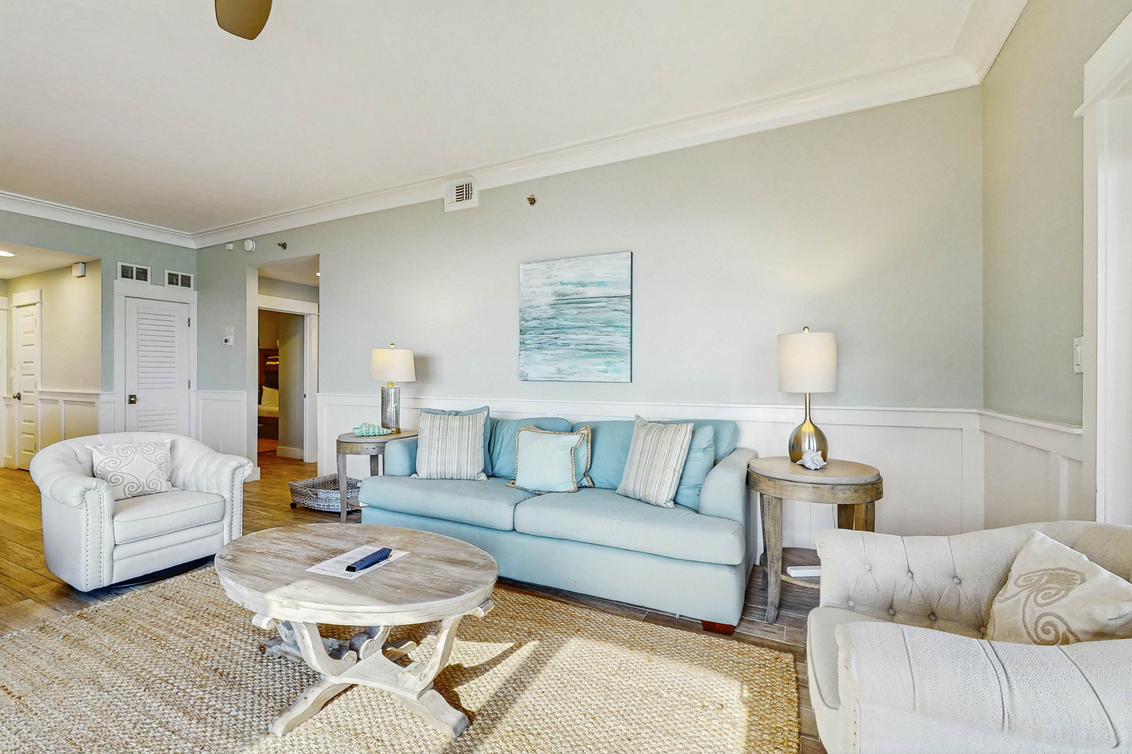 Large Beachfront Villa with Balconies and Pool