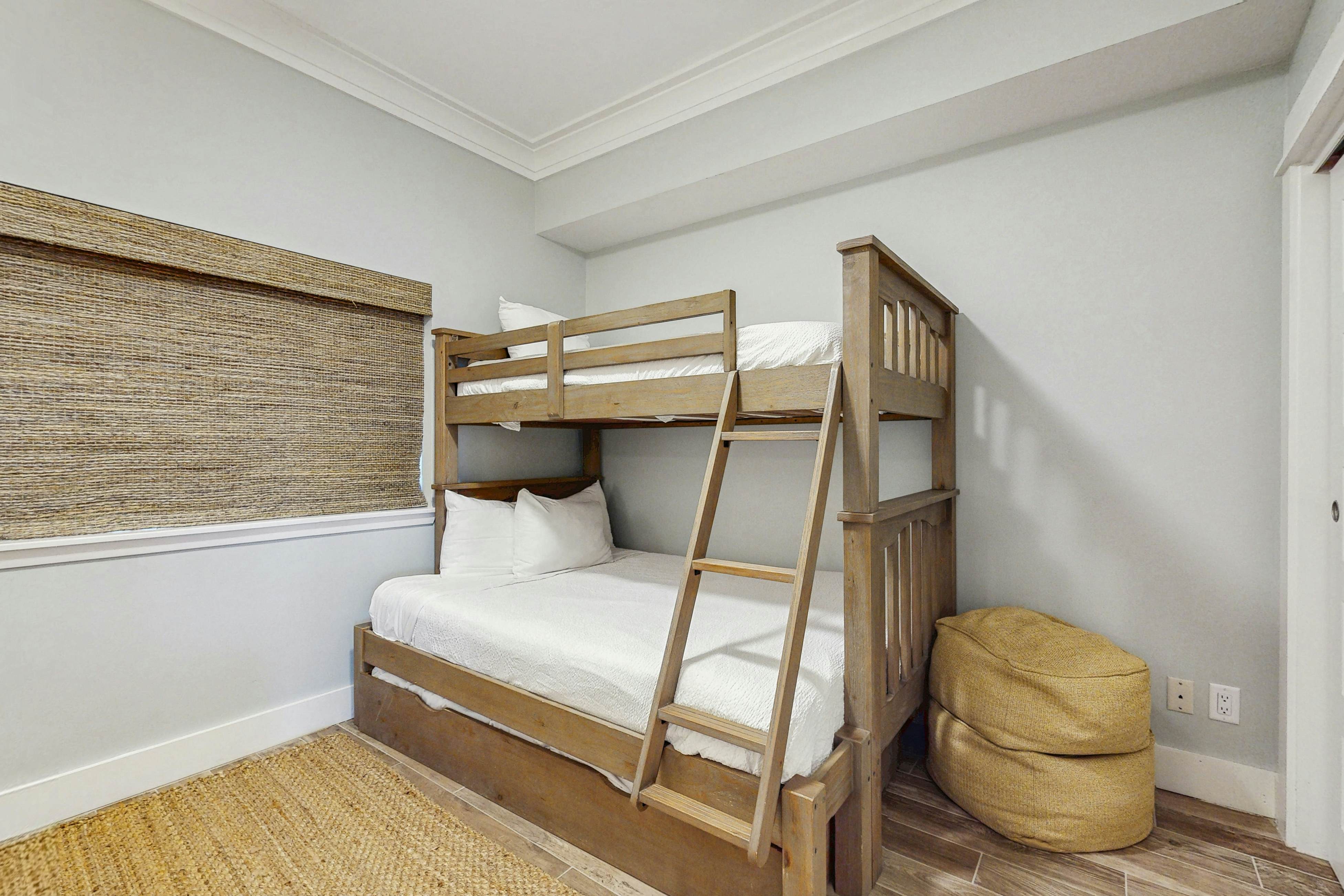 Large Beachfront Villa with Balconies and Pool