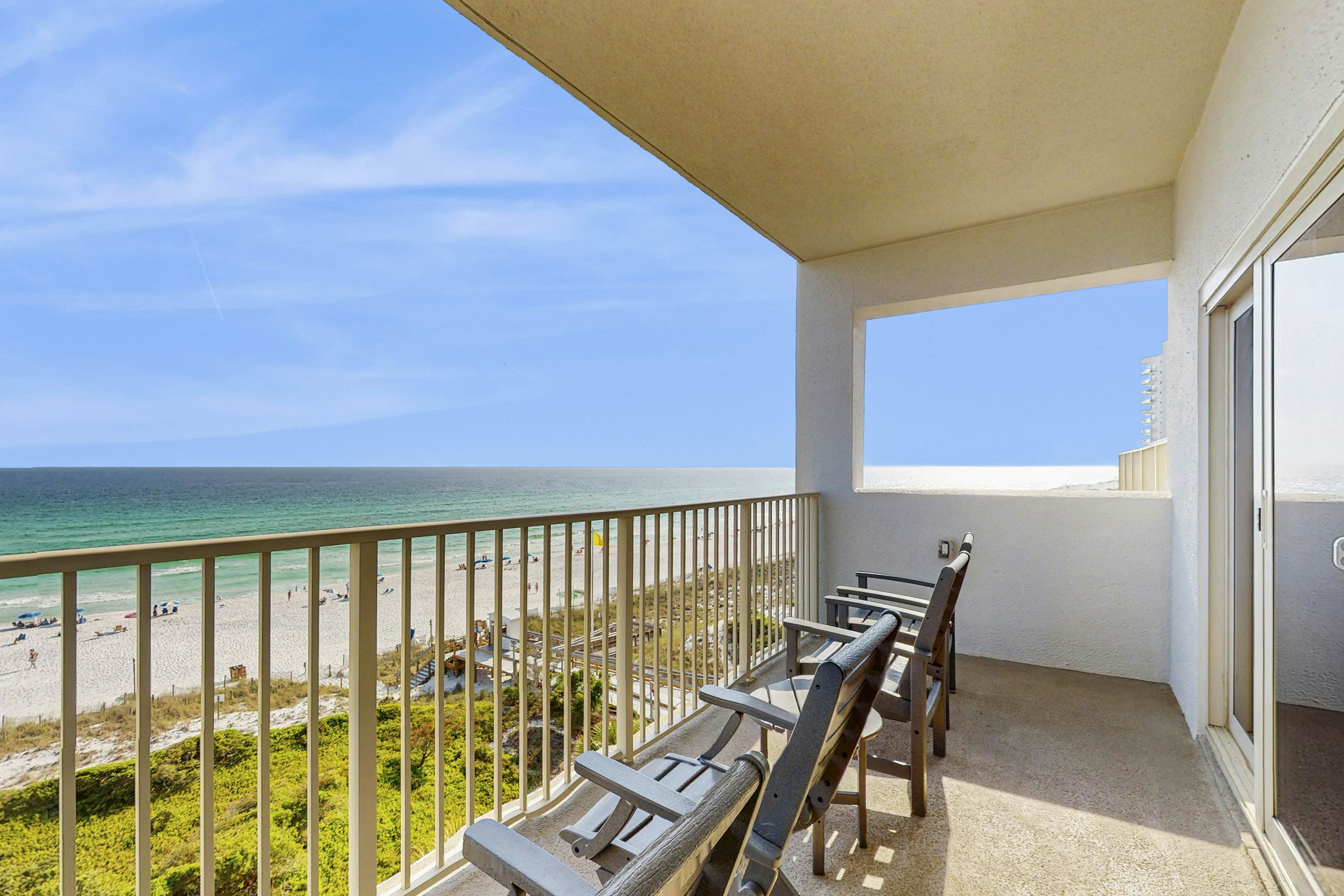 Large Beachfront Villa with Balconies and Pool