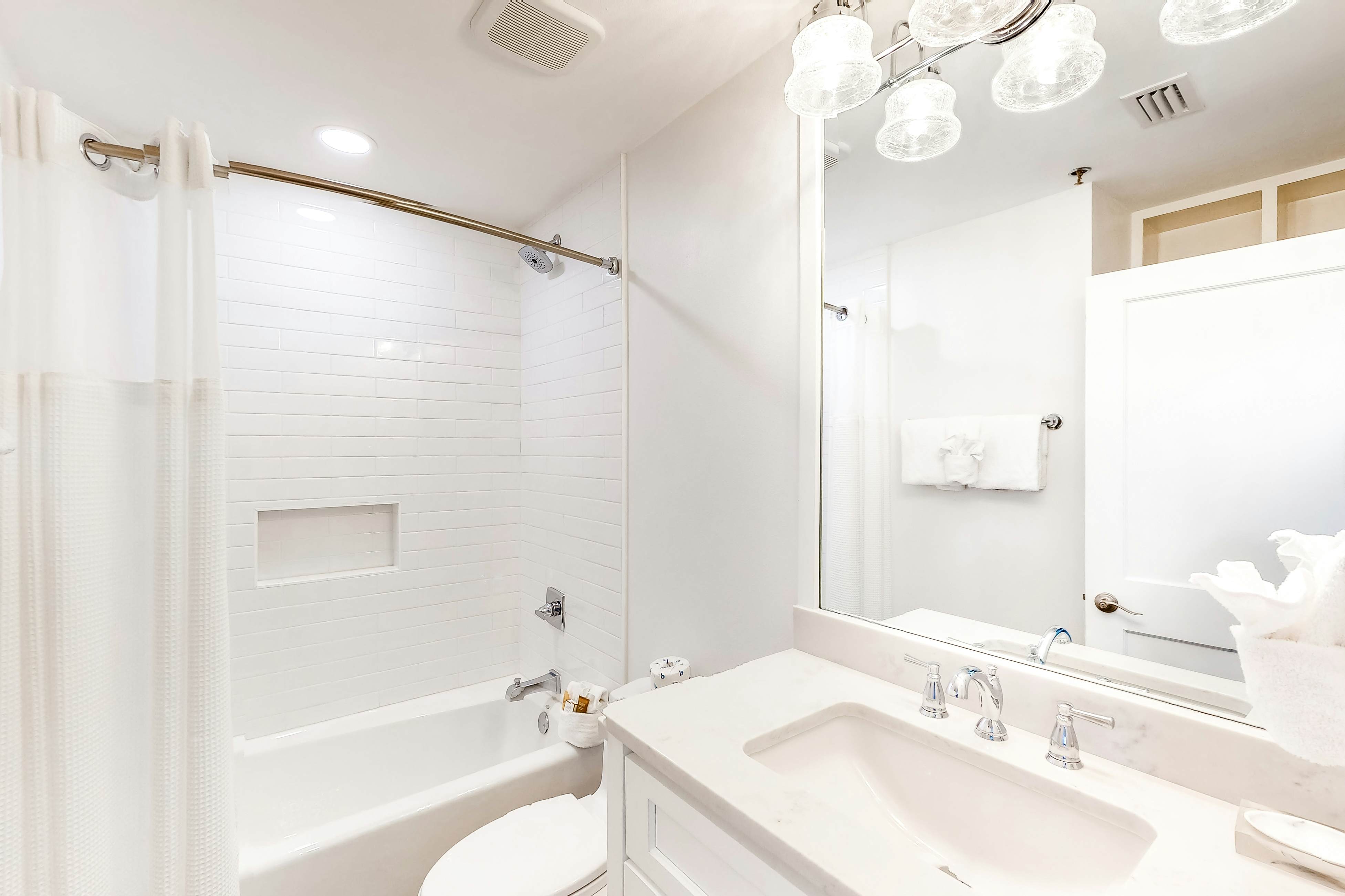 Bright Waterfront Condo with Pool and Hot Tub