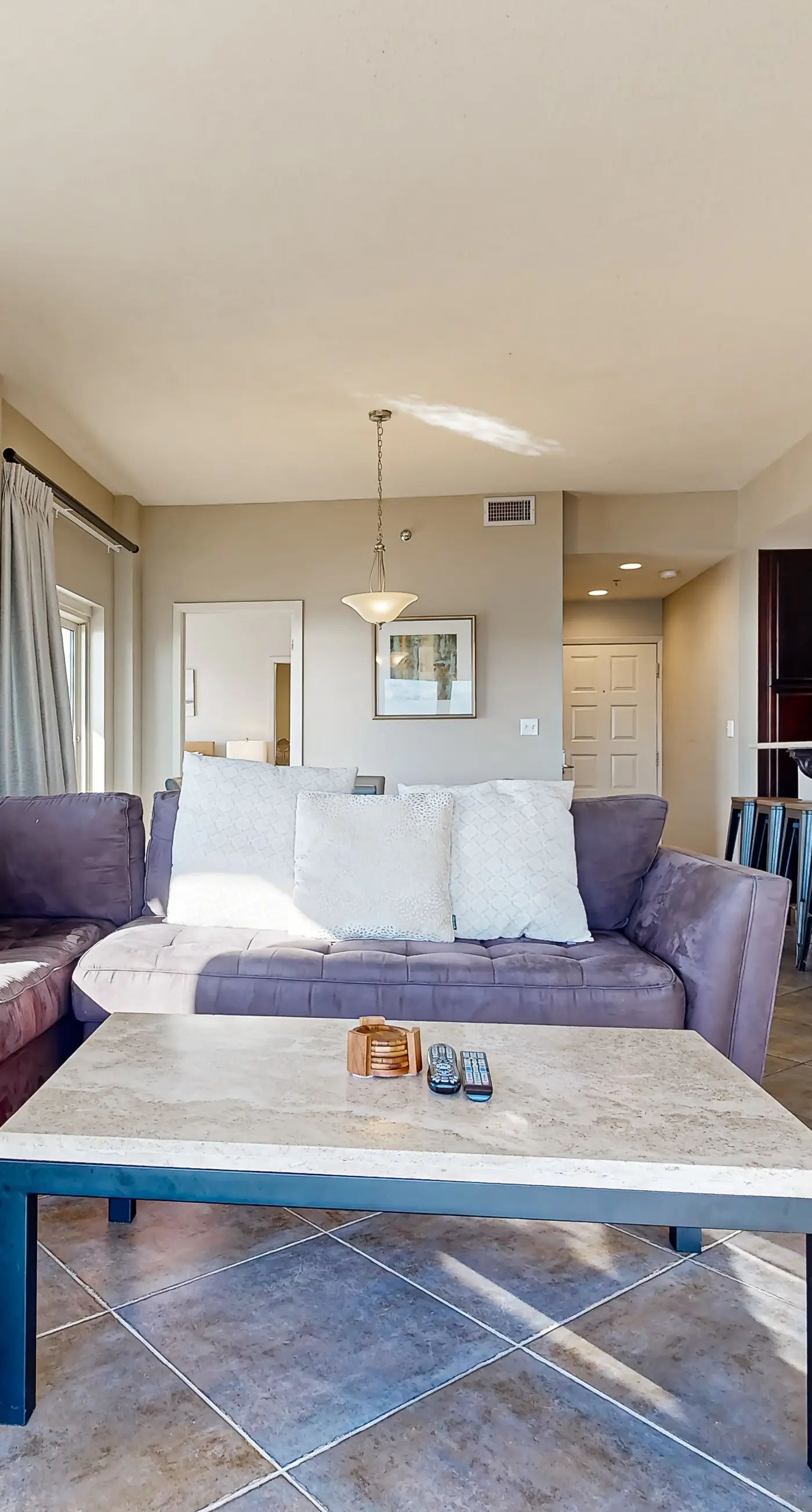 Oceanview Condo with Pool Hot Tub and Gym