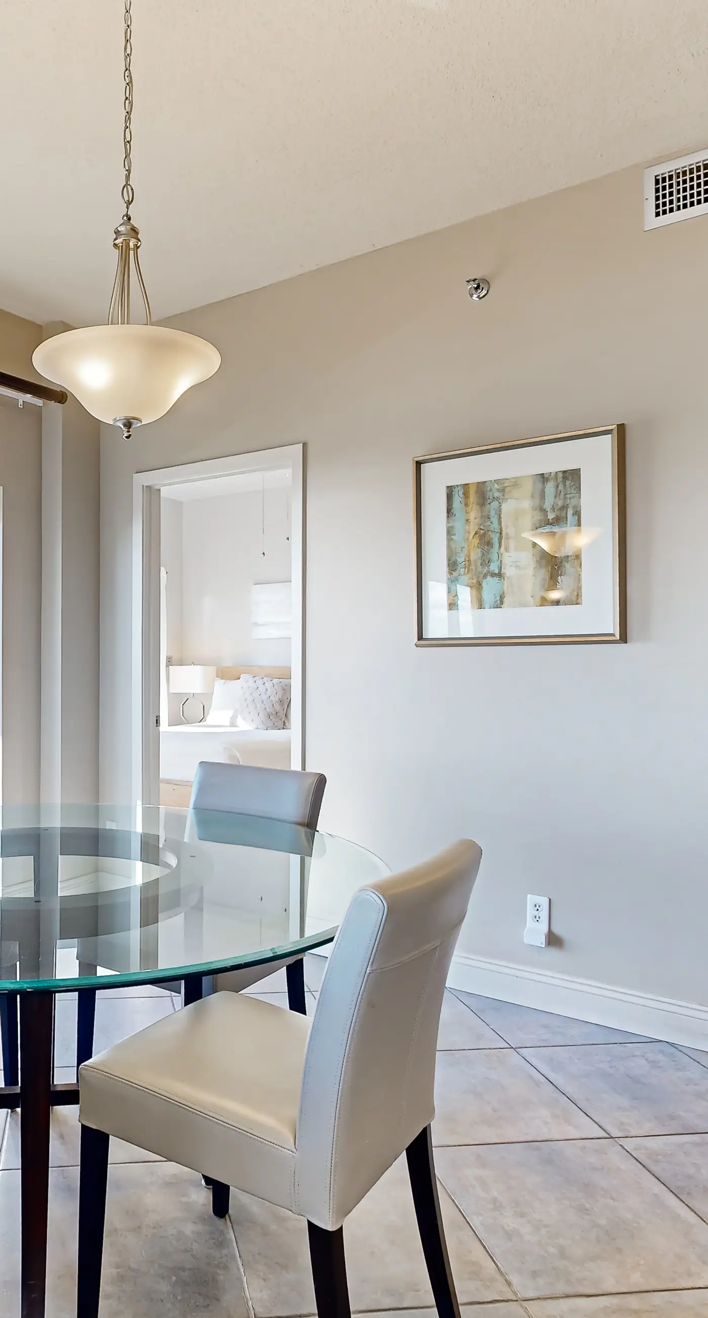 Oceanview Condo with Pool Hot Tub and Gym