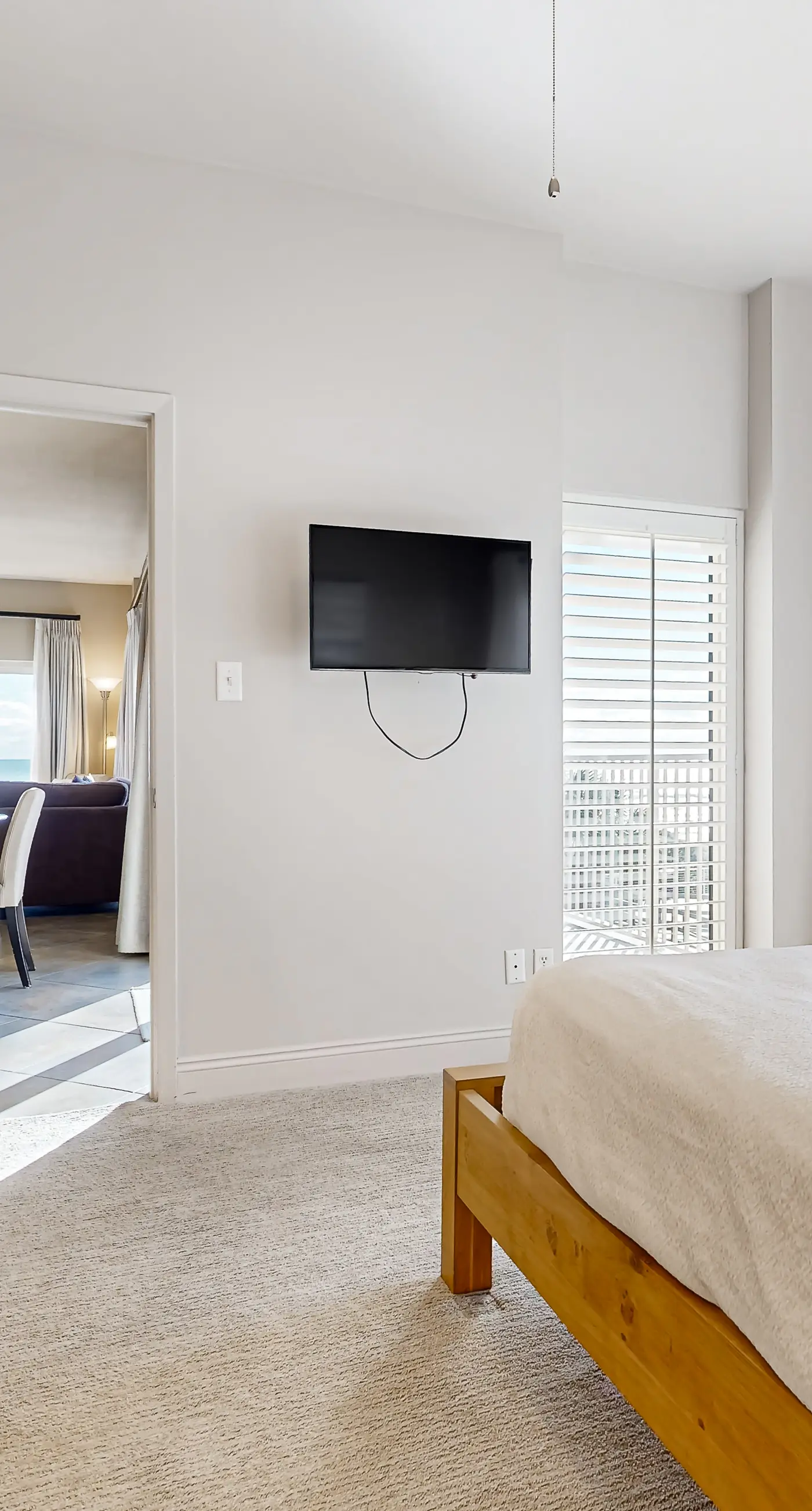 Oceanview Condo with Pool Hot Tub and Gym