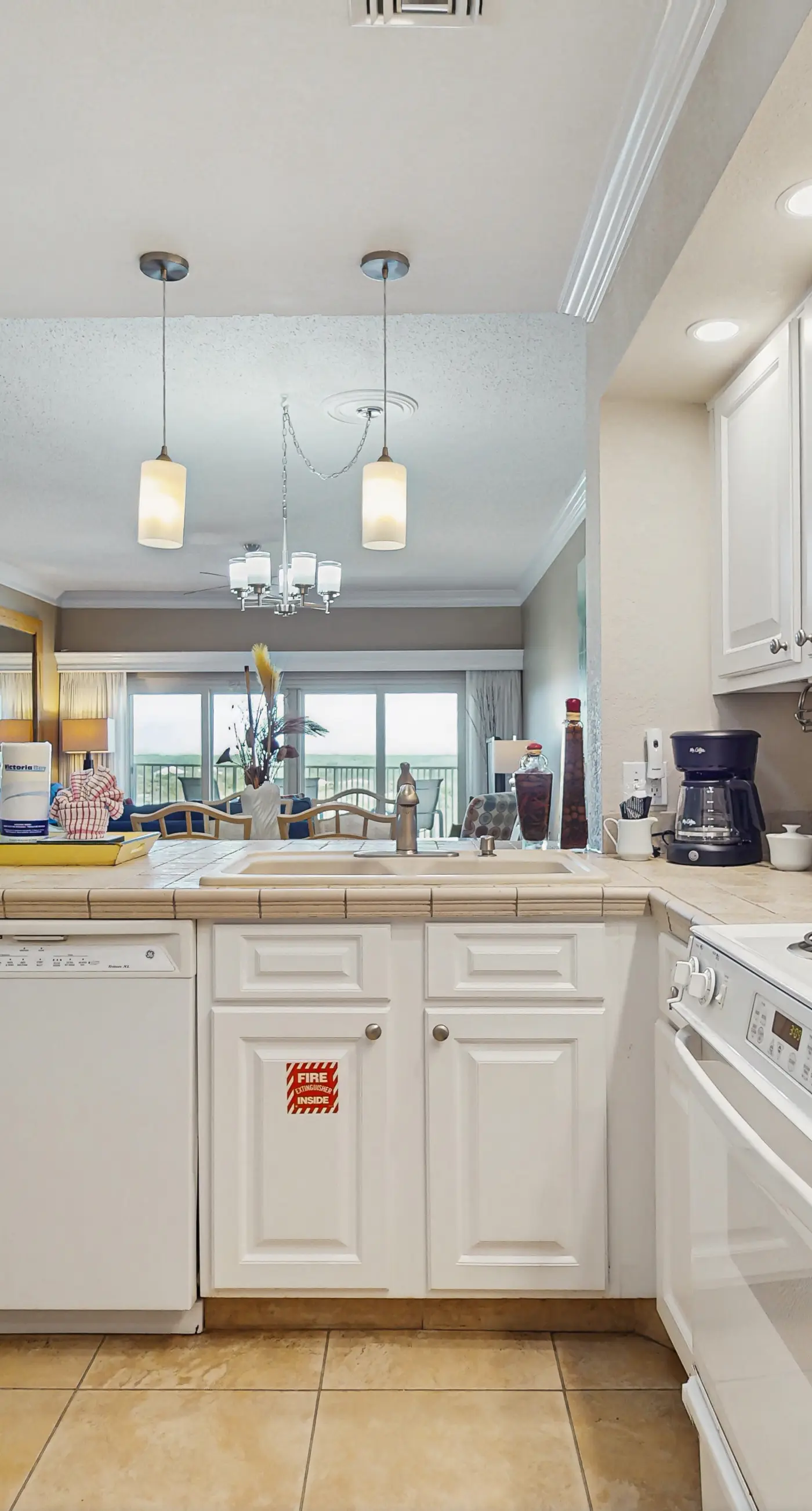 Gulffront Villa with Pool Hot Tub and Sauna