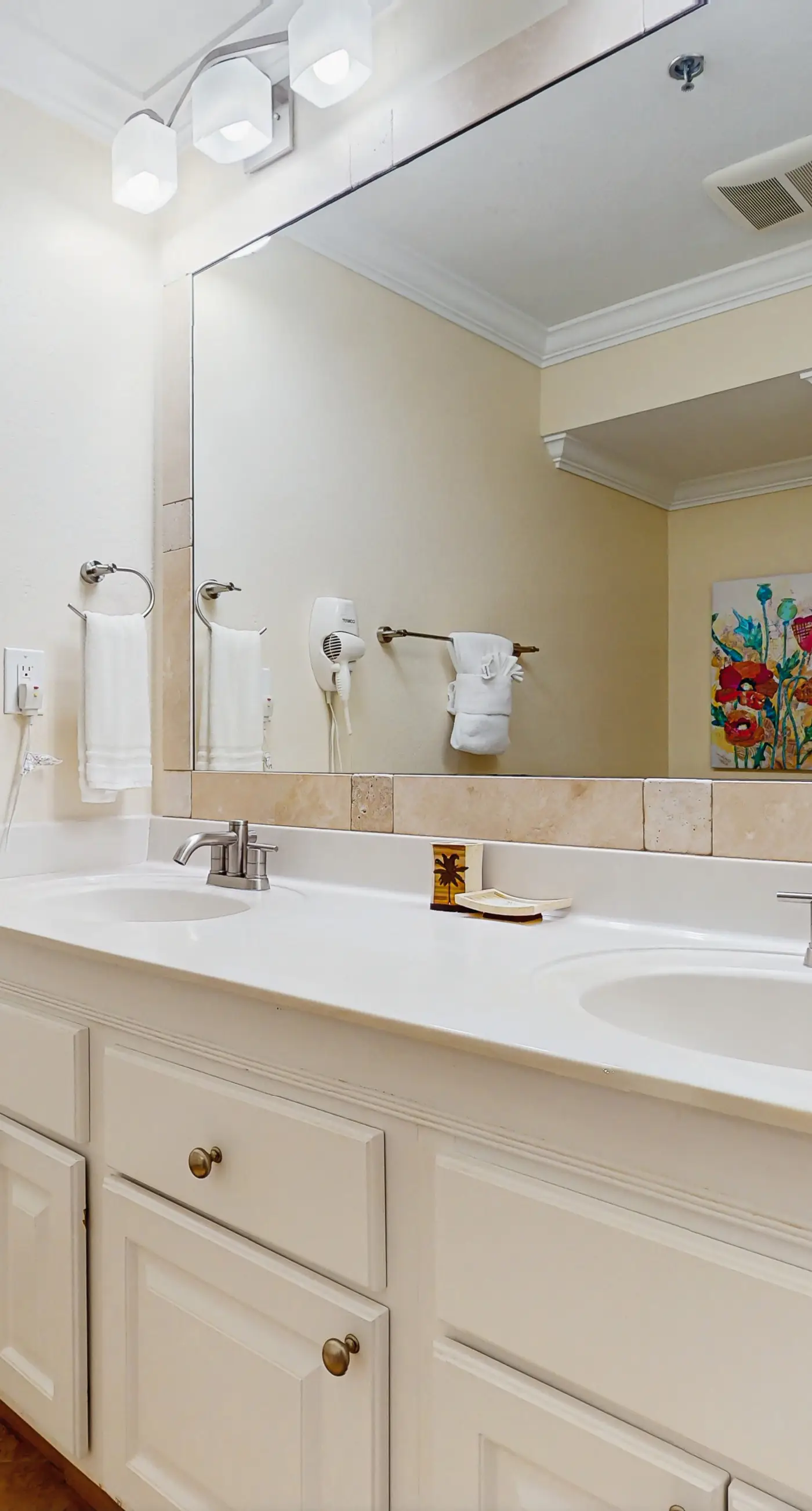 Gulffront Villa with Pool Hot Tub and Sauna