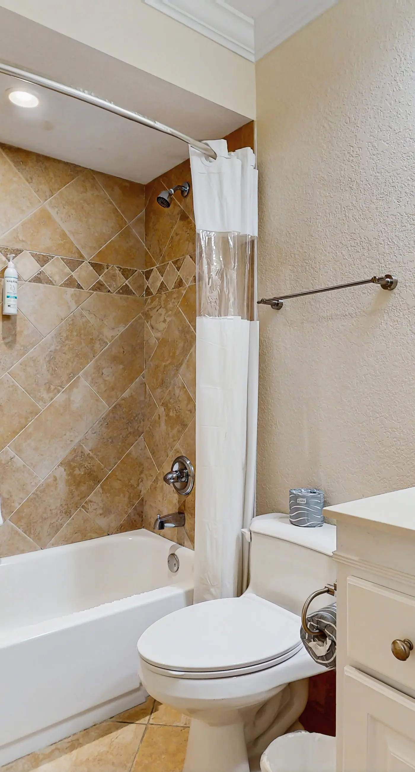 Gulffront Villa with Pool Hot Tub and Sauna