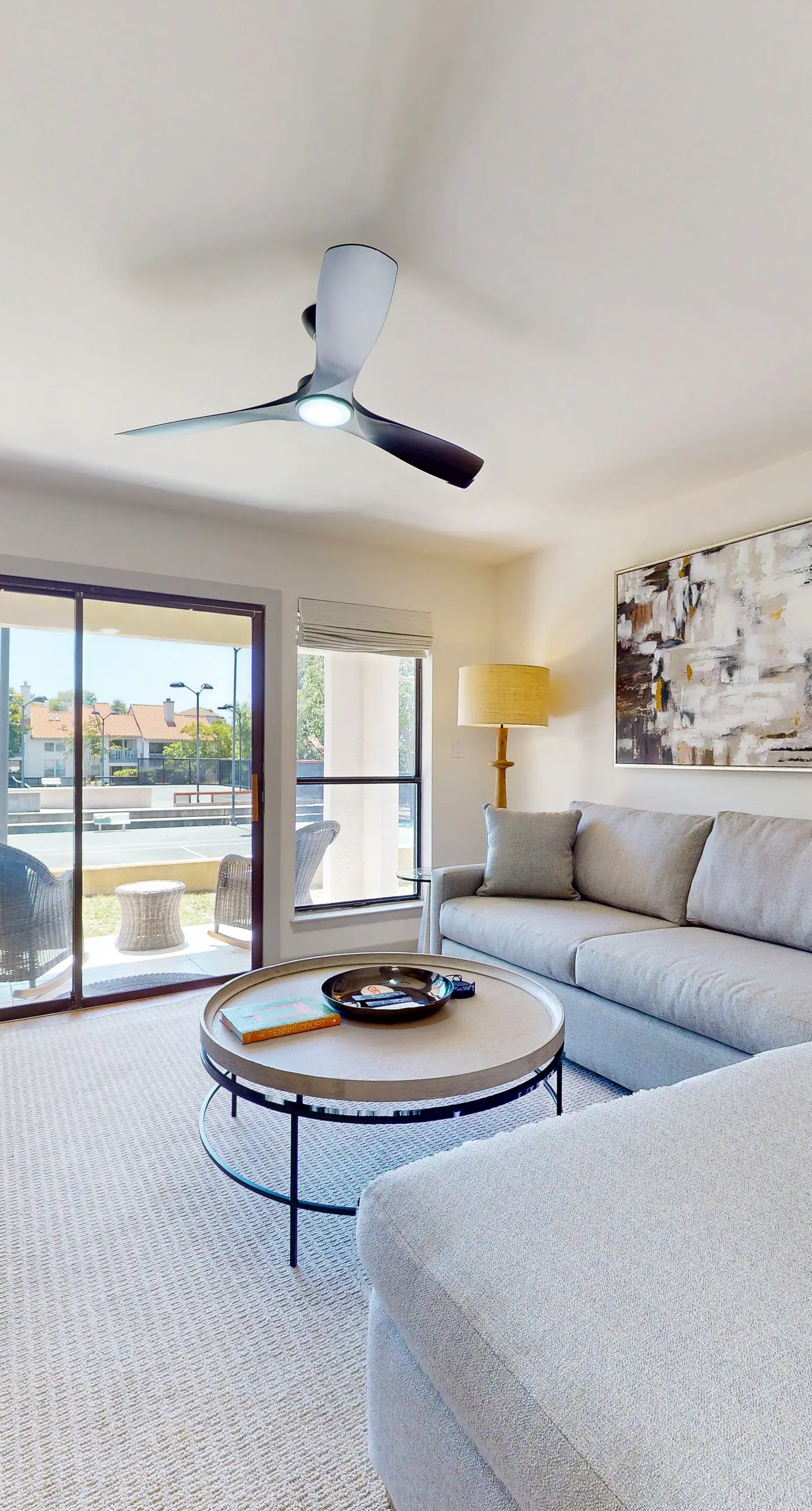 Spacious Condo with Pool and Resort Amenities