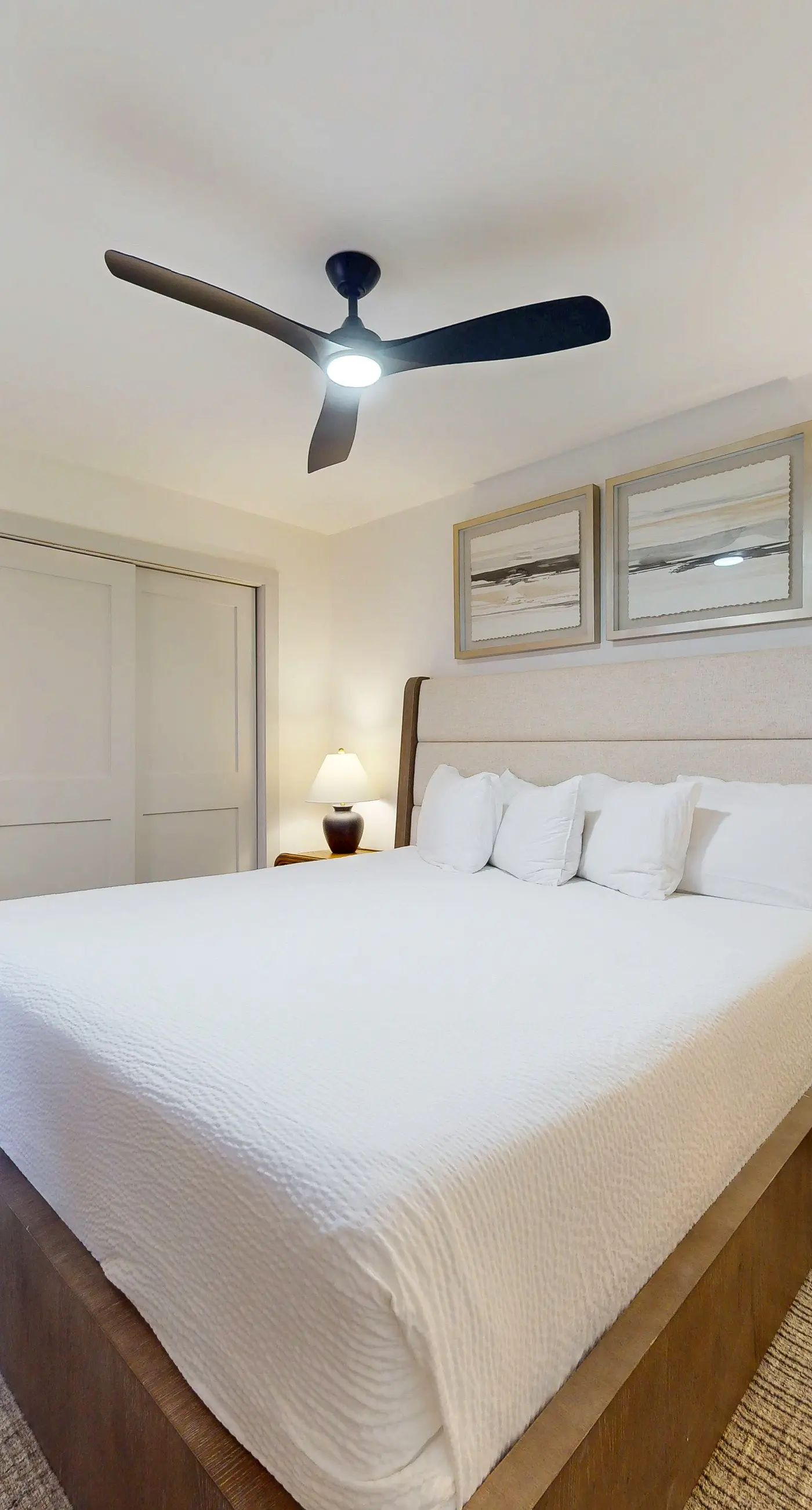 Spacious Condo with Pool and Resort Amenities