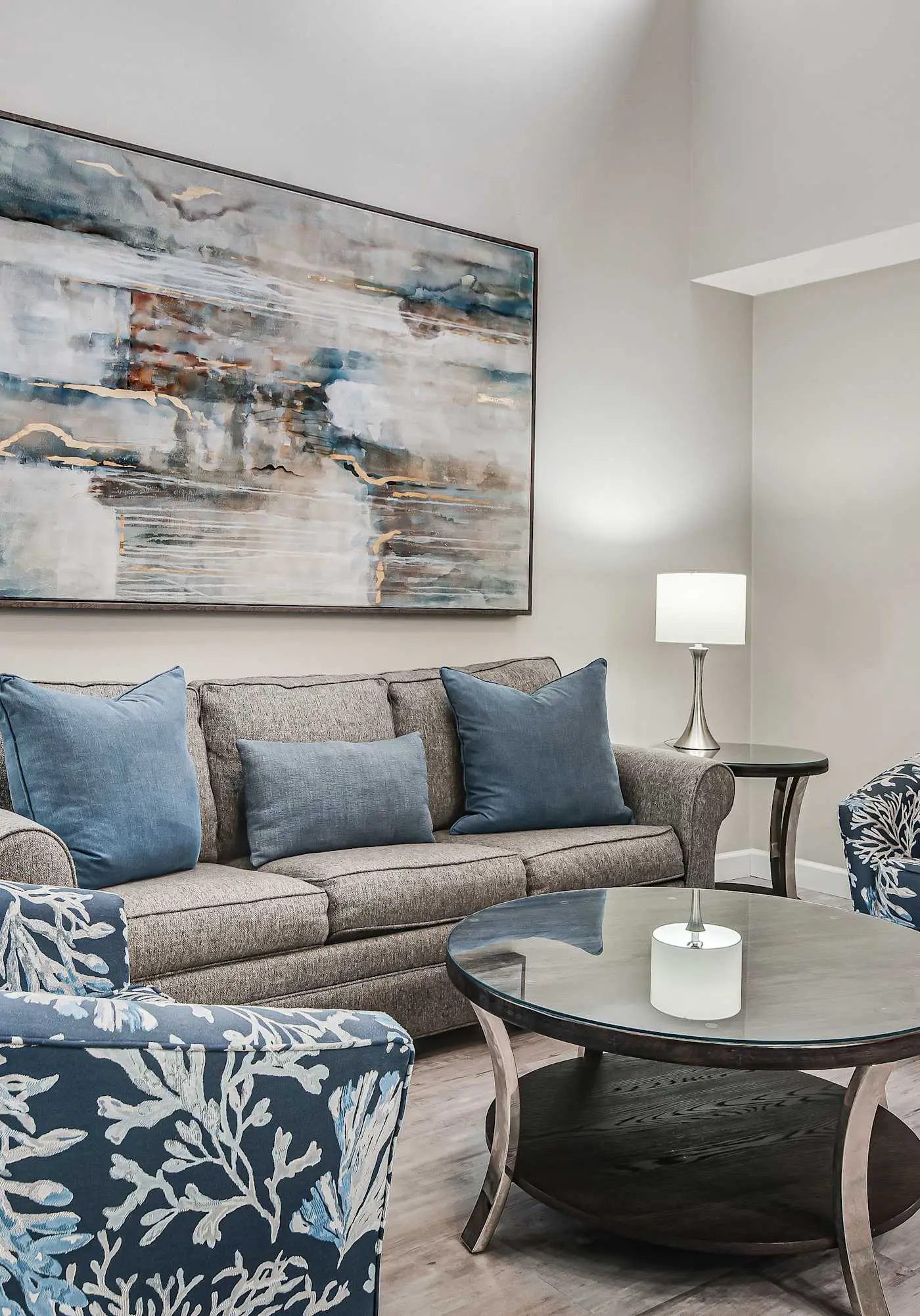 Exclusive 2BR: Beach, Pool & Tennis