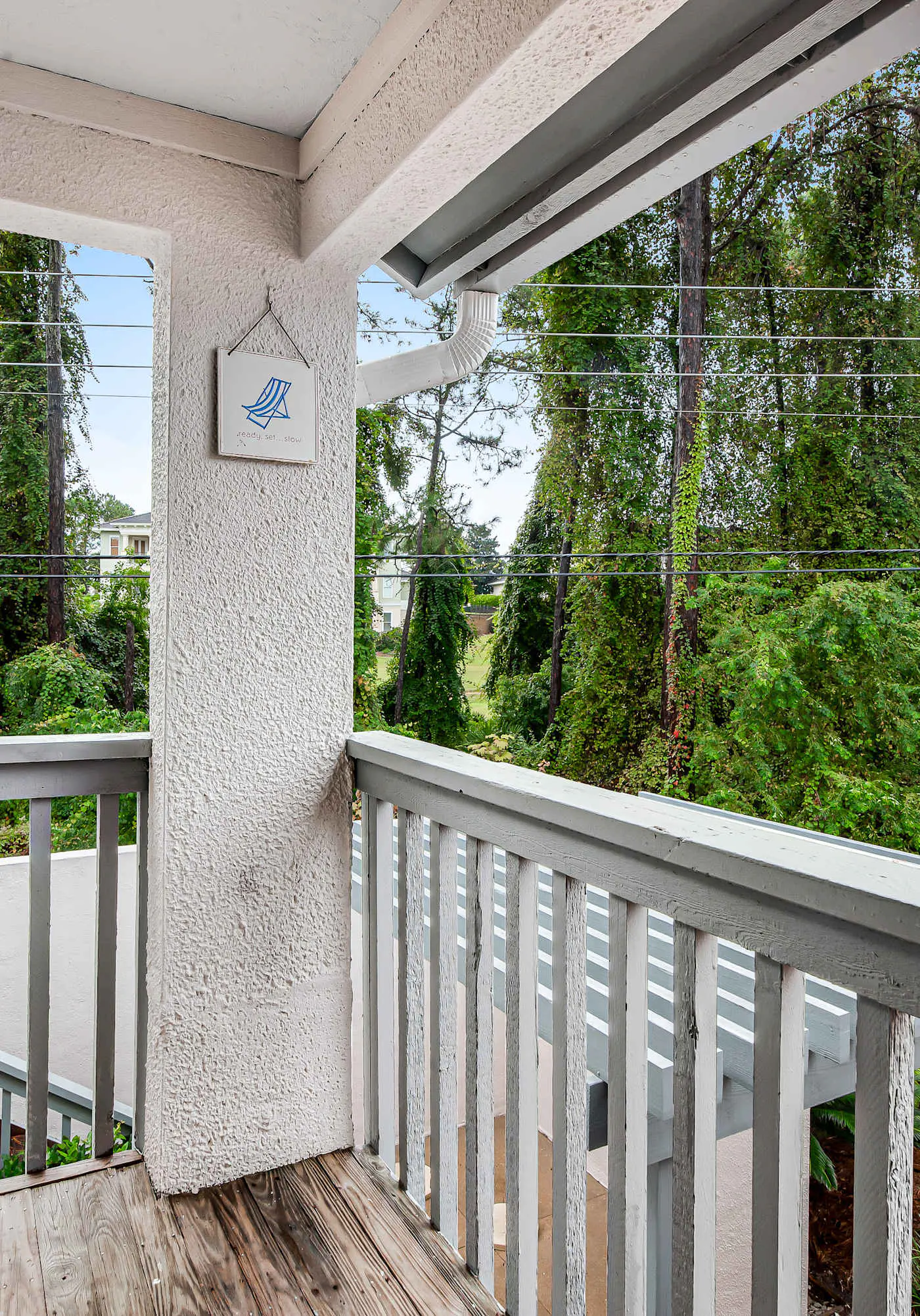 Exclusive 2BR: Beach, Pool & Tennis