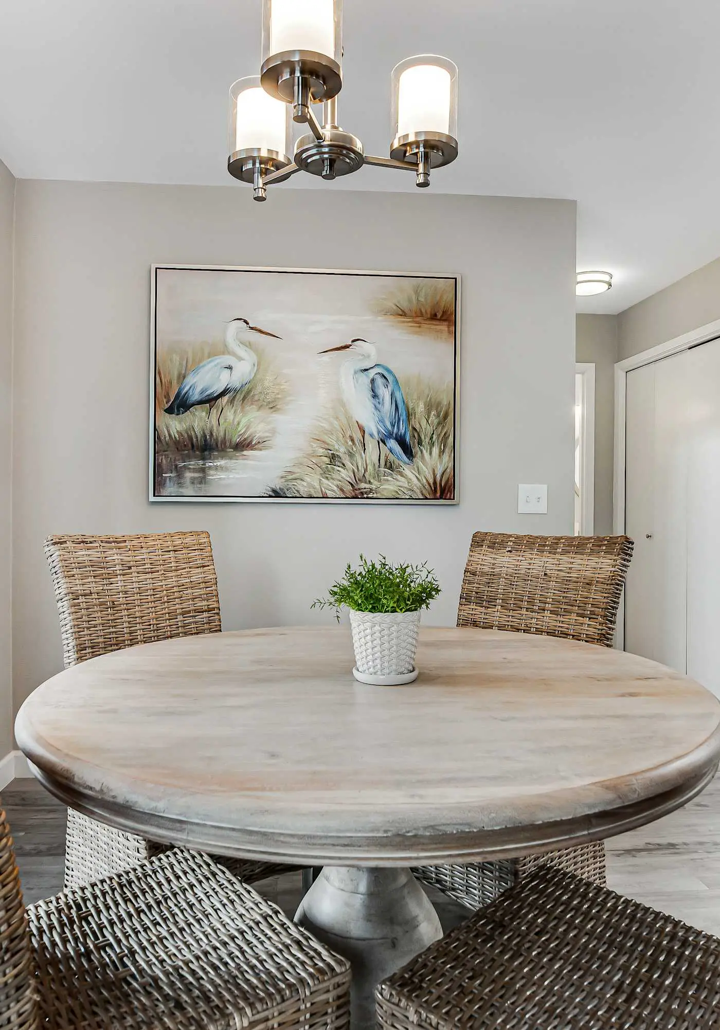 Exclusive 2BR: Beach, Pool & Tennis