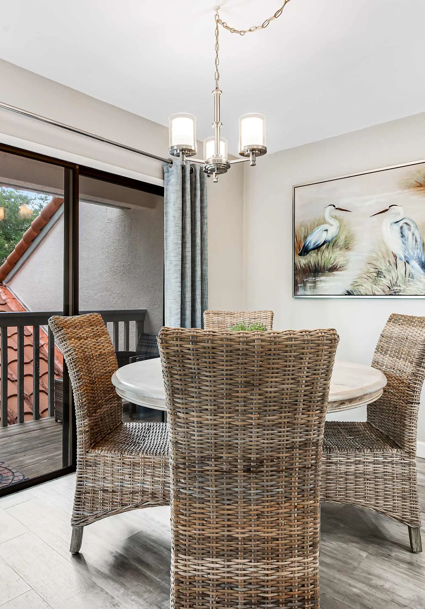Exclusive 2BR: Beach, Pool & Tennis