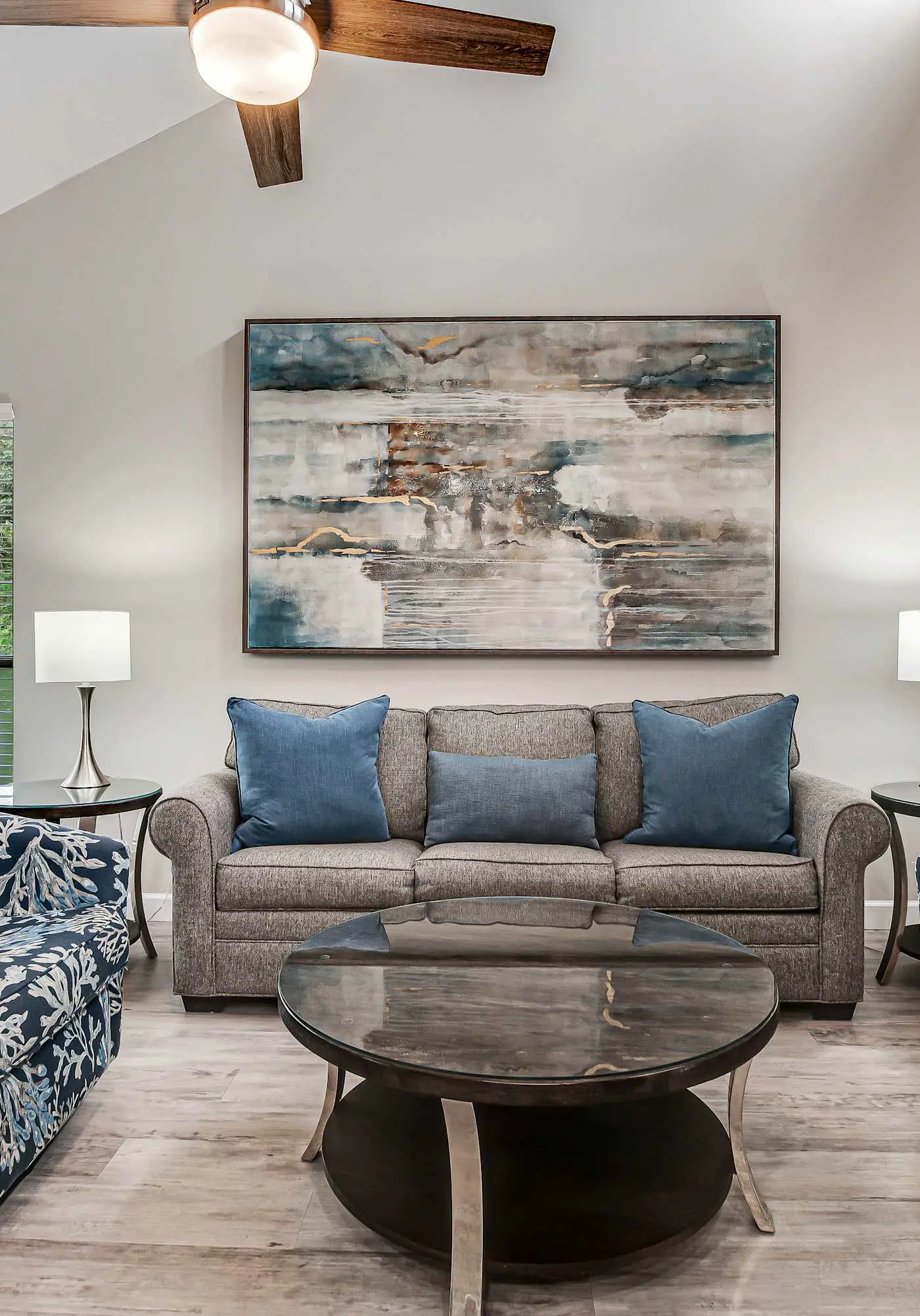 Exclusive 2BR: Beach, Pool & Tennis