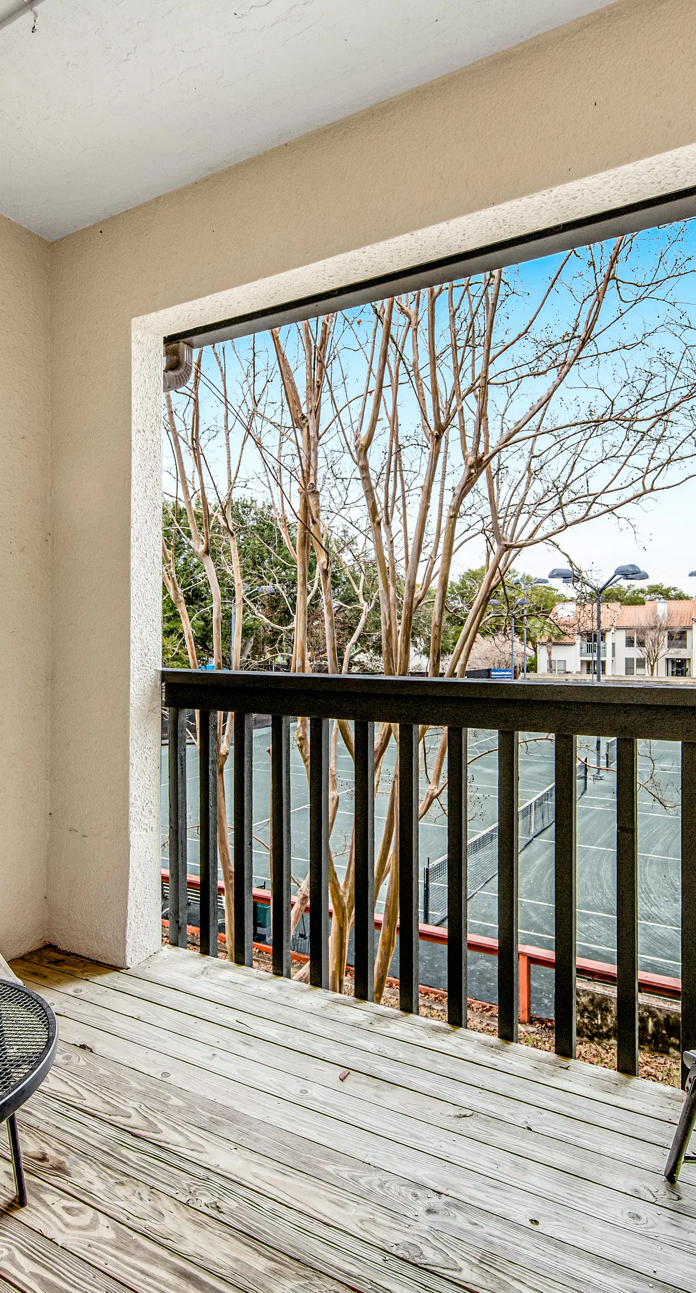 2BR villa: steps to beach & tennis courts