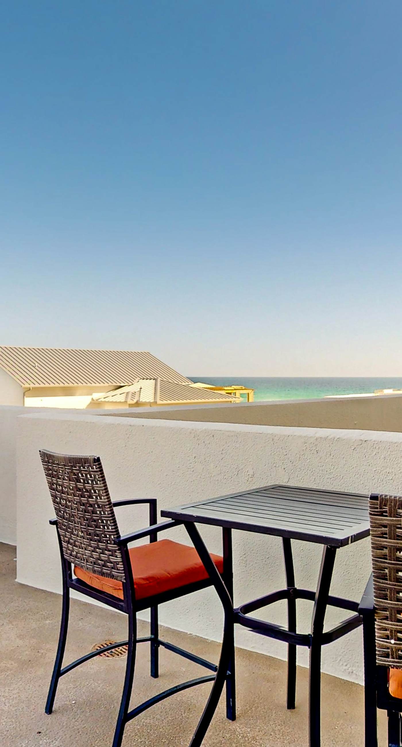 Corner Gulffront Condo with Massive Balcony