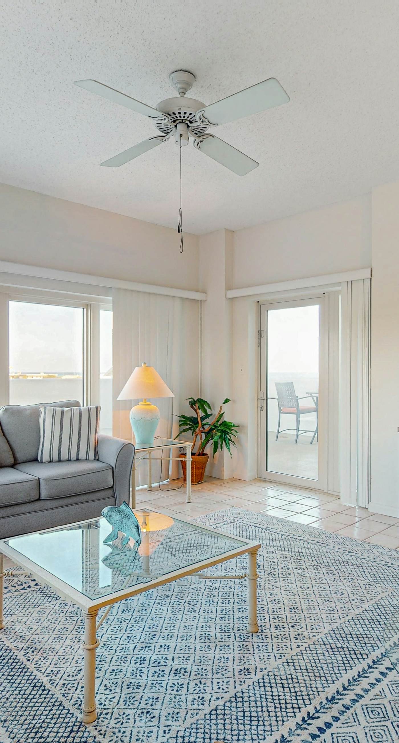 Corner Gulffront Condo with Massive Balcony